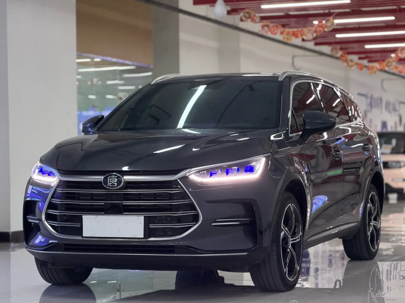 BYD Tang DM