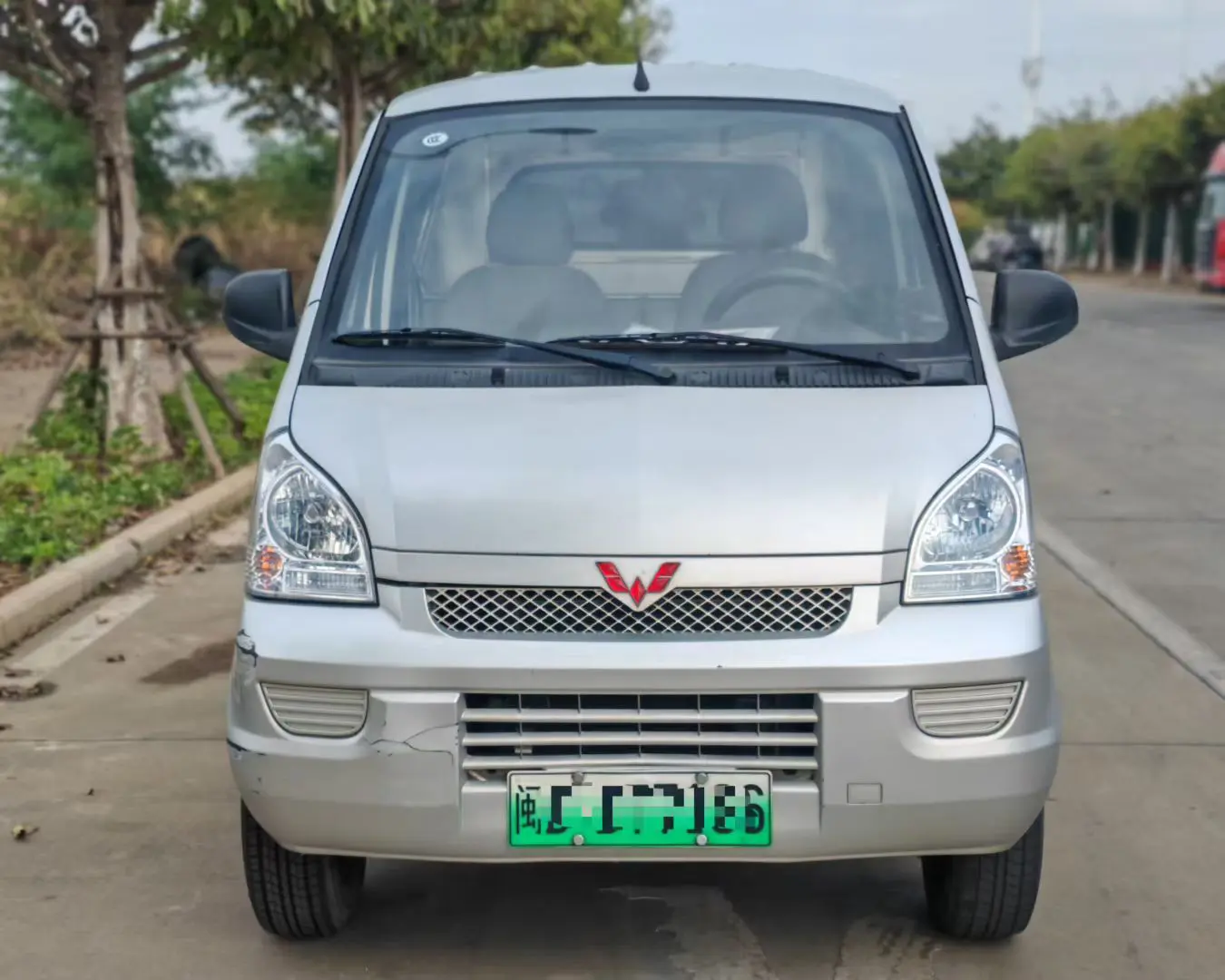 Wuling Rongguang EV  из Китая
