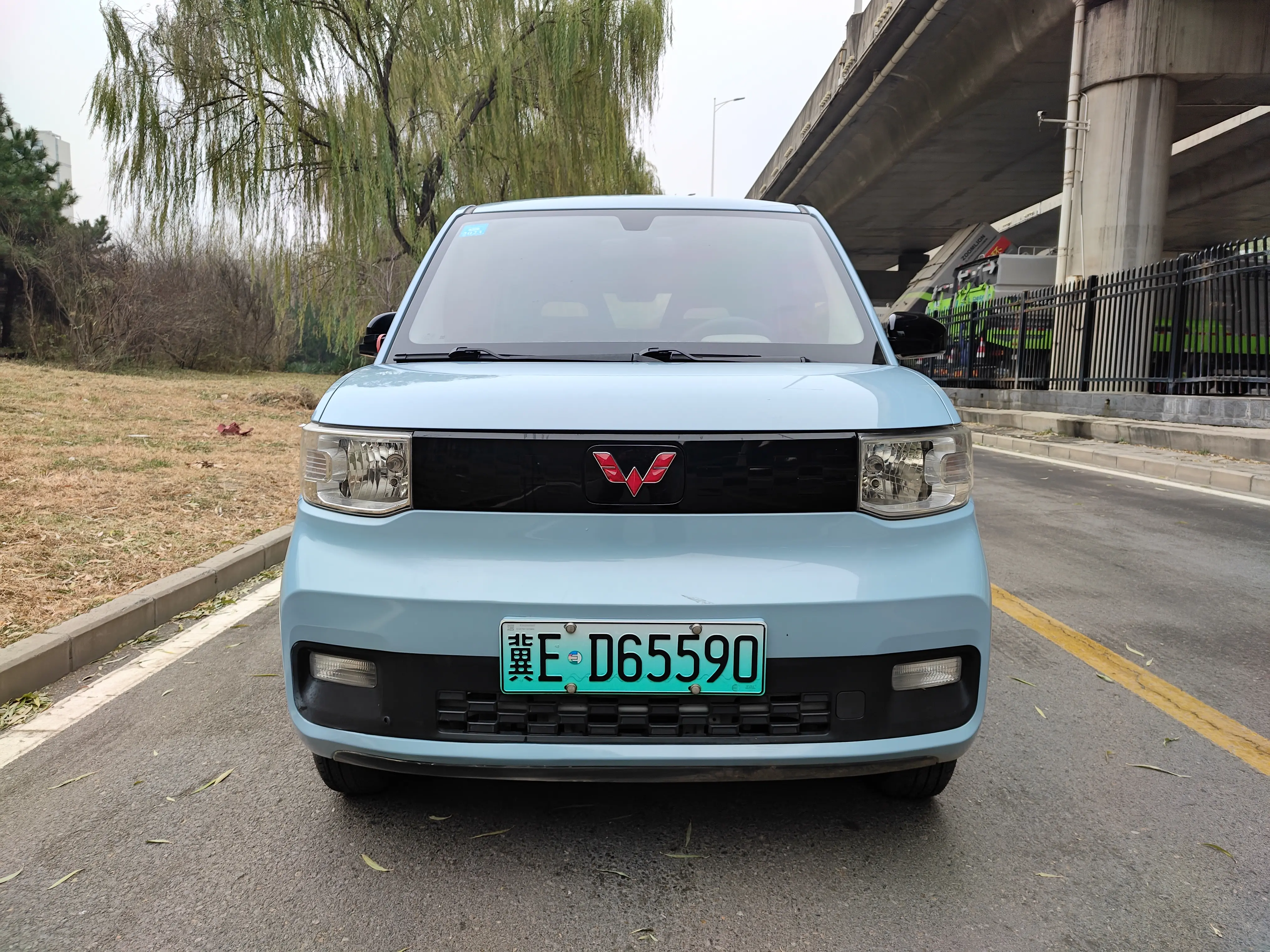 Wuling Hongguang MINIEV  из Китая