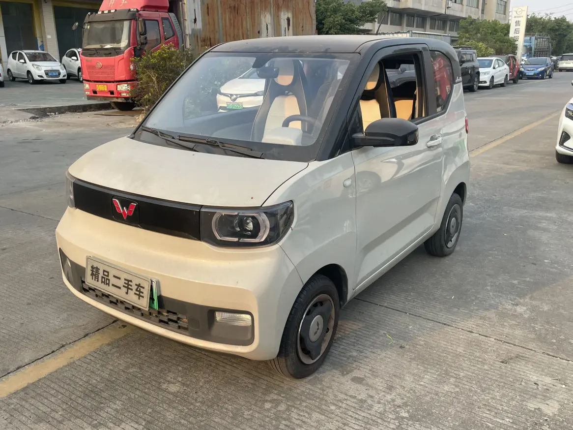 Wuling Hongguang MINIEV  из Китая