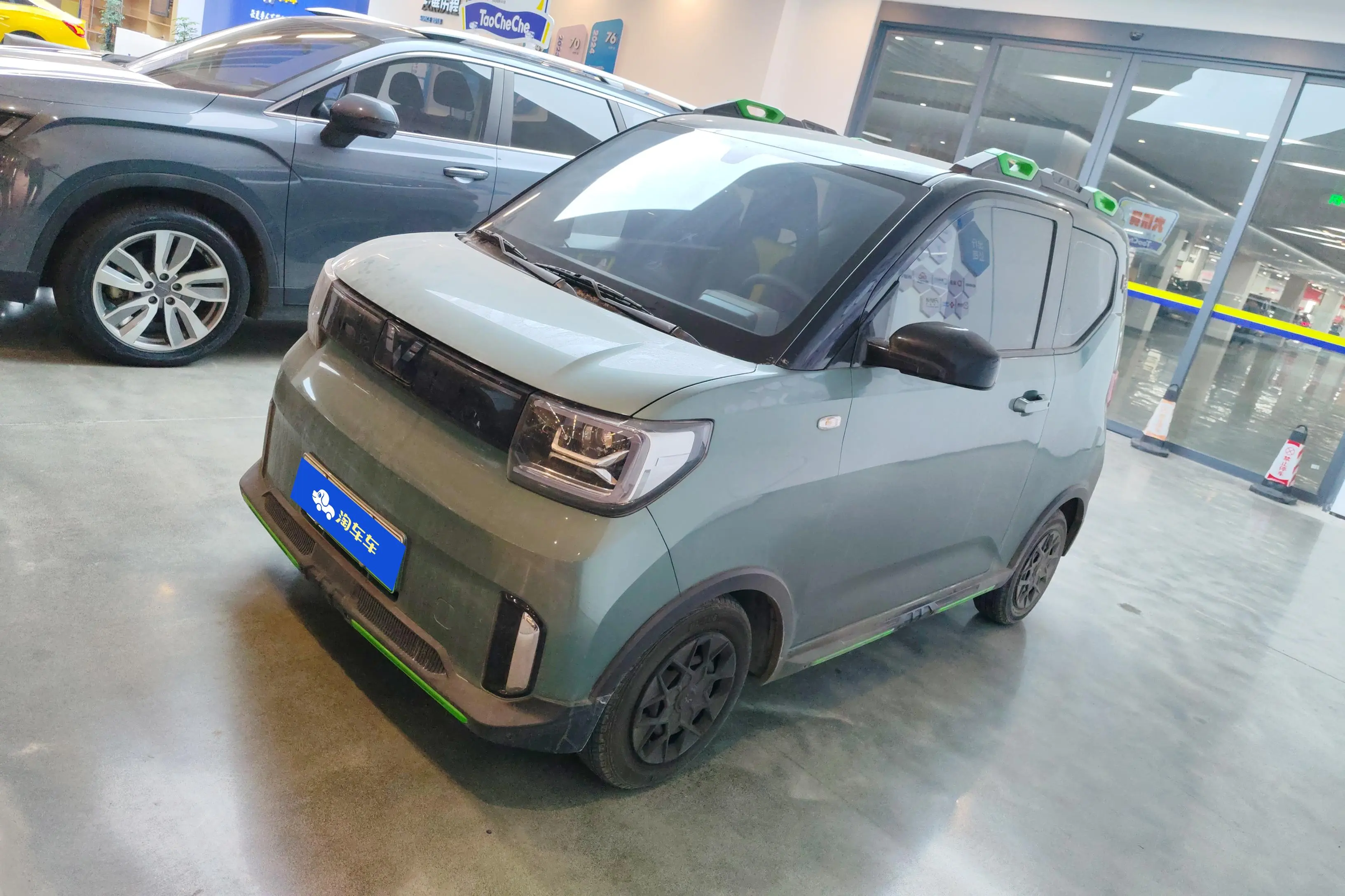 Wuling Hongguang MINIEV  из Китая
