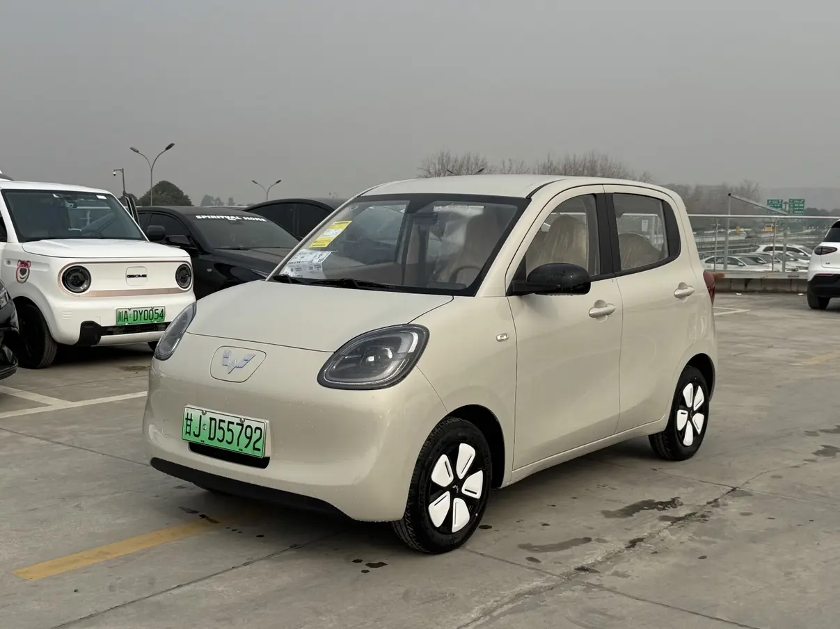 Wuling Hongguang MINIEV  из Китая