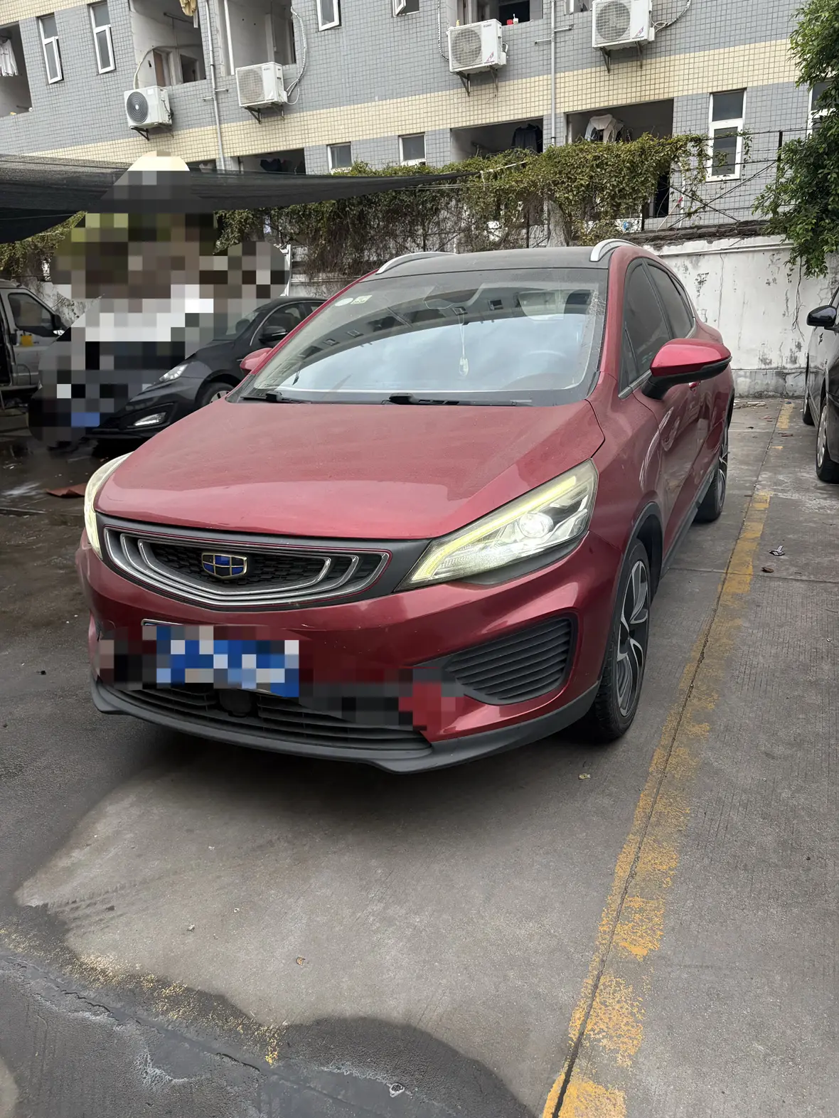 Geely Emgrand GS  из Китая
