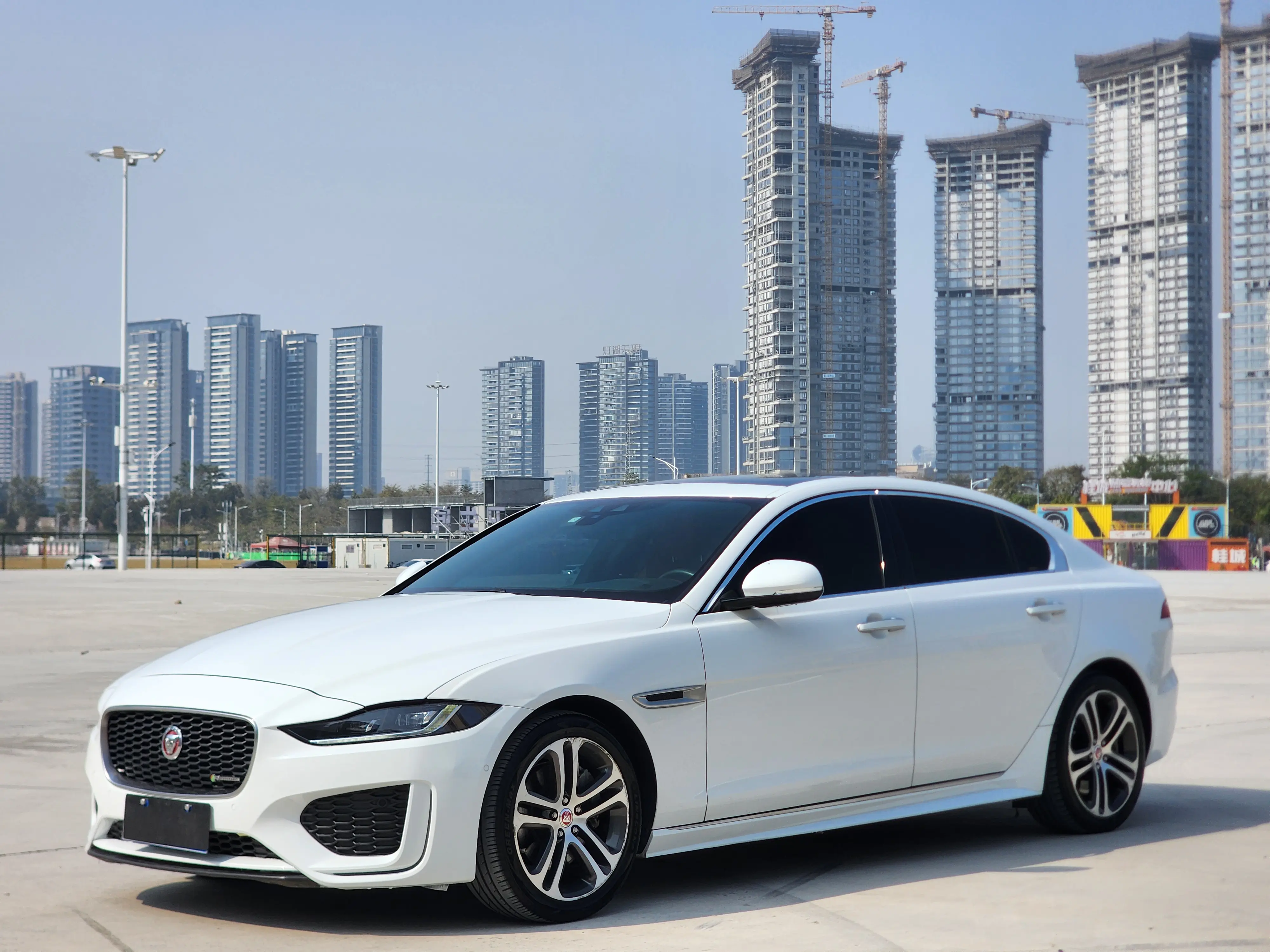 Jaguar XEL  из Китая