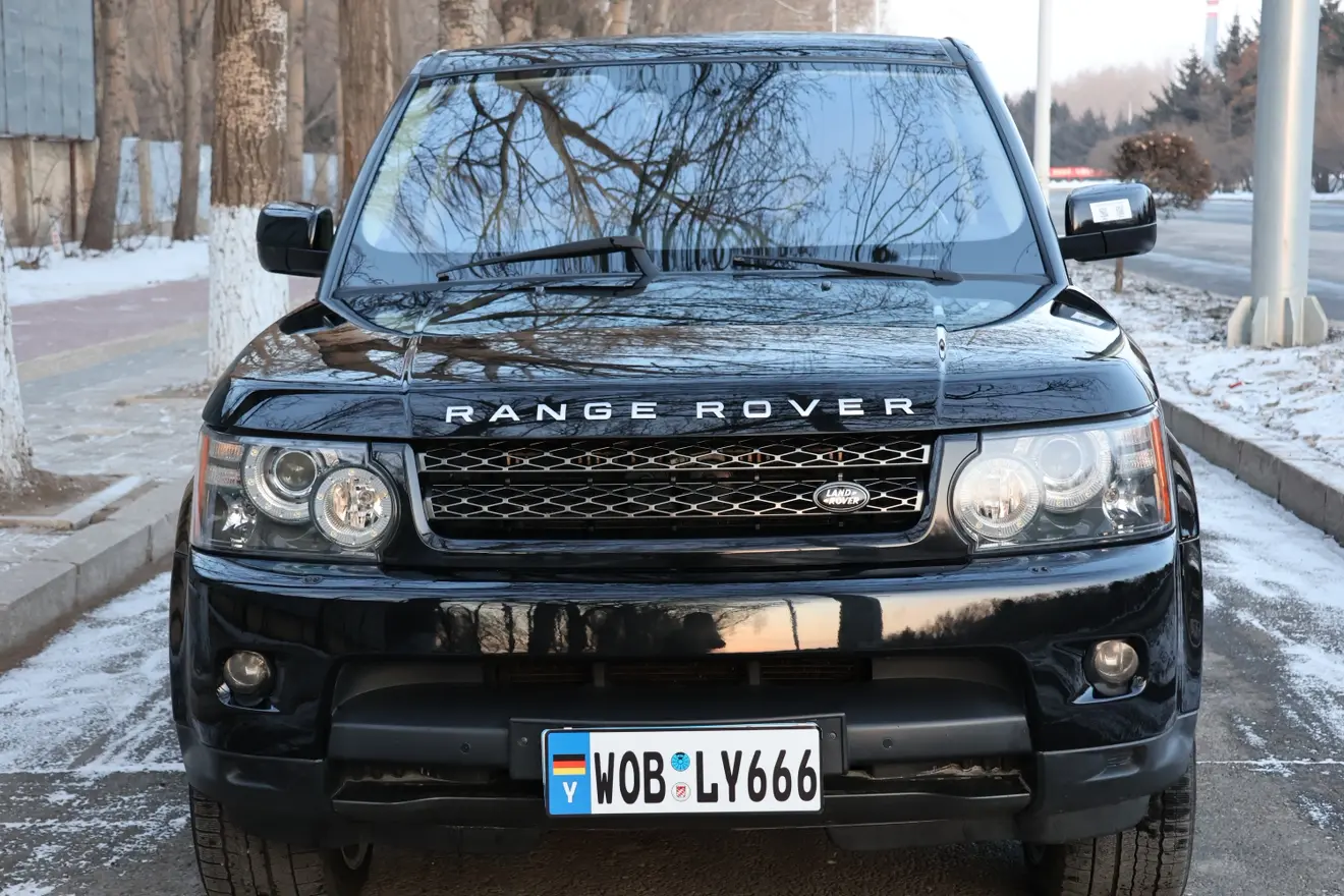 Land Rover Range Rover Sport  из Китая