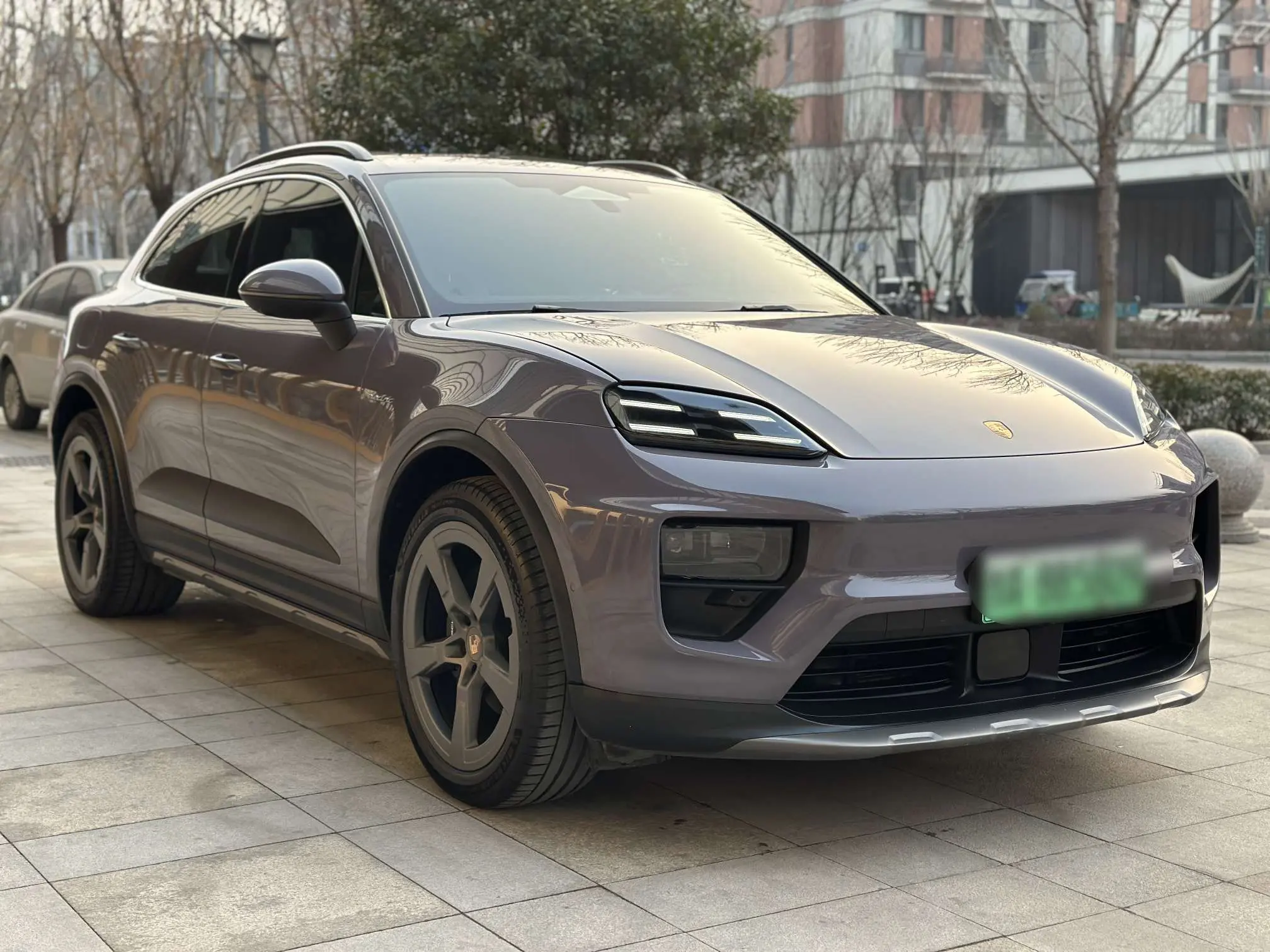 Porsche Macan EV  из Китая