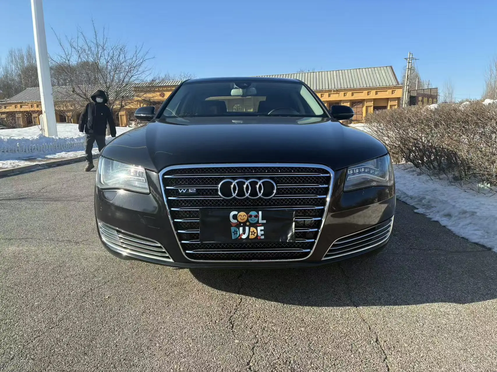 Audi A8  из Китая