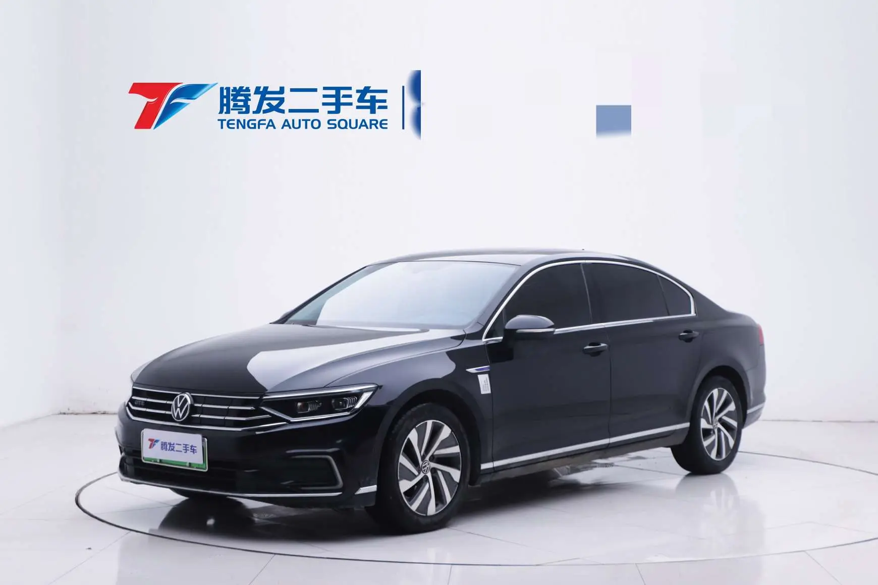 Volkswagen Magotan PHEV  из Китая