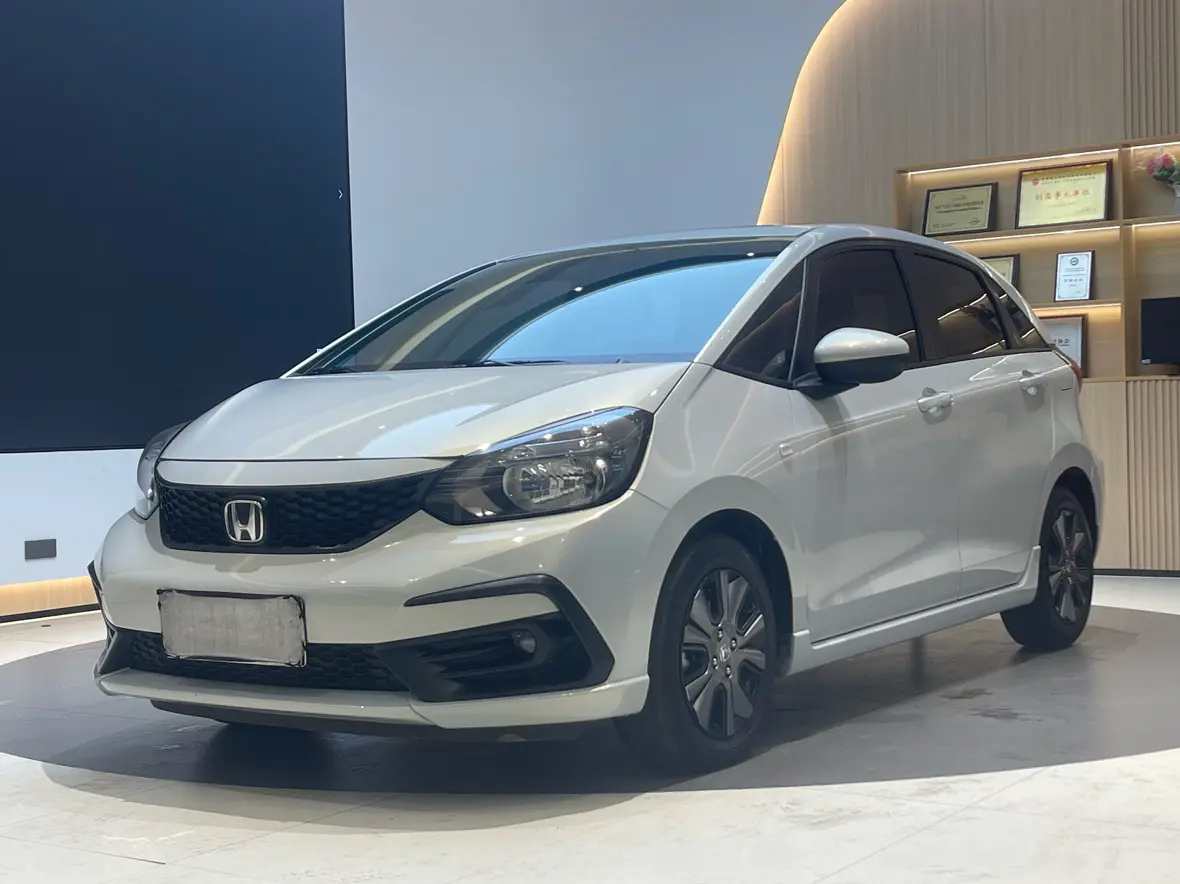 Honda Fit  из Китая