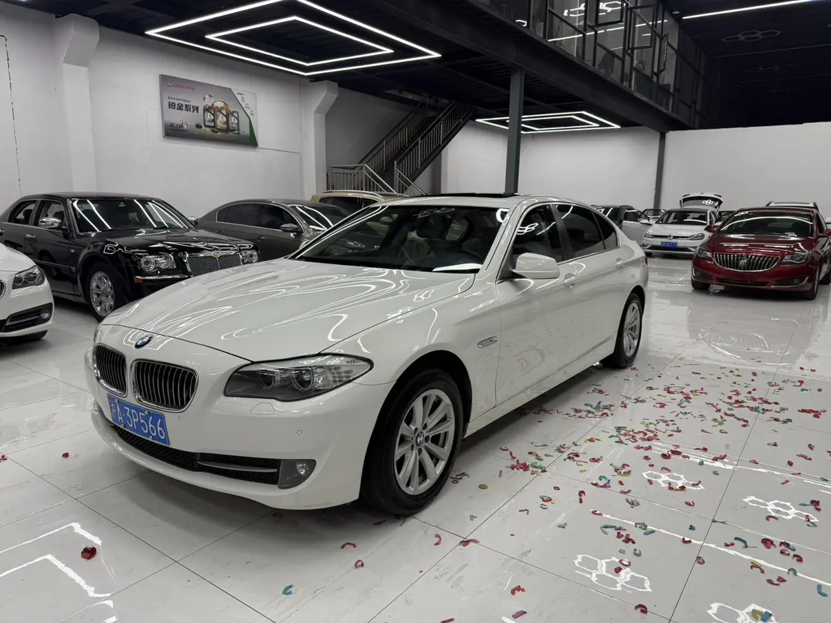 BMW 5 Series  из Китая