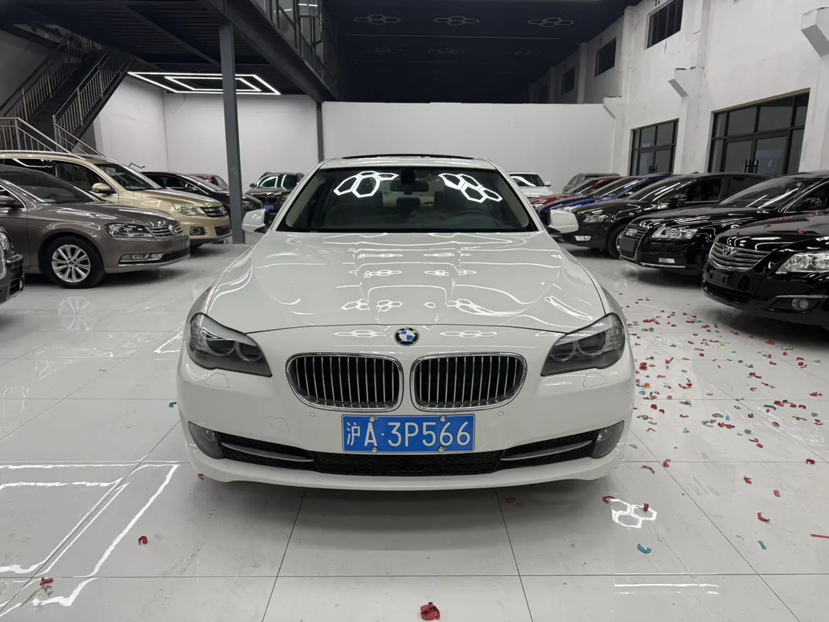 BMW 5 Series  из Китая