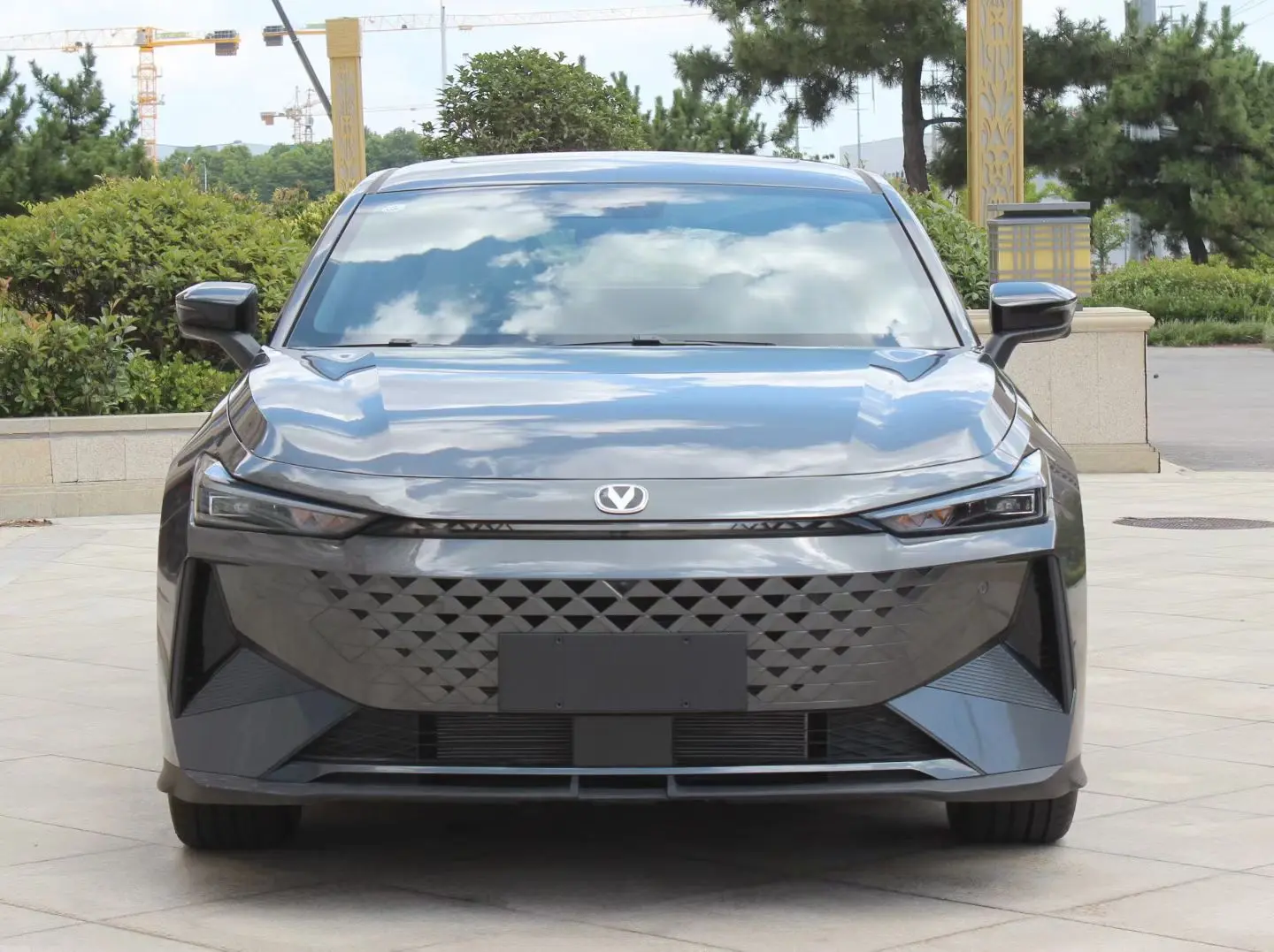 Changan UNI-V  из Китая