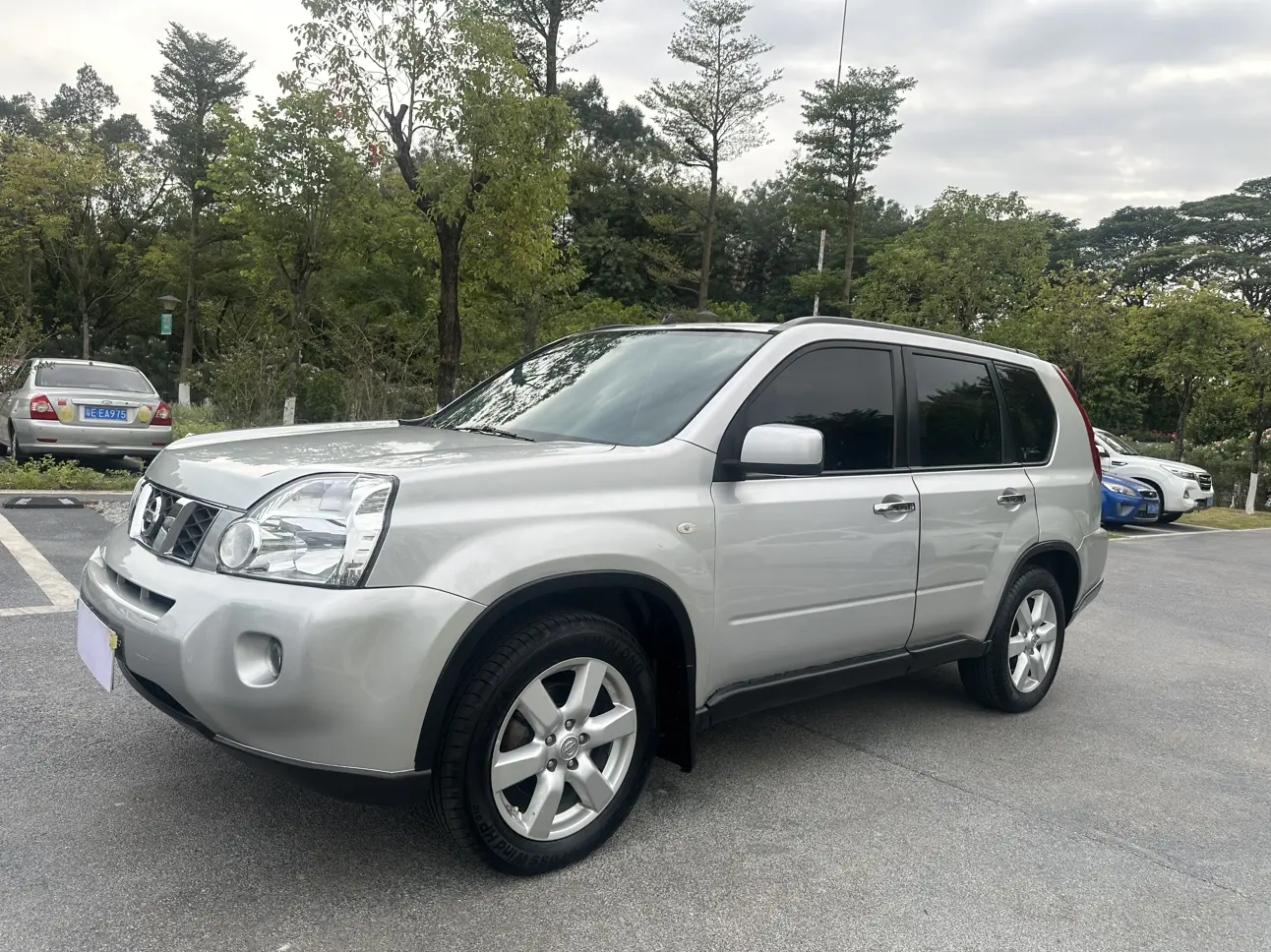 Nissan X-Trail (Qijun)  из Китая