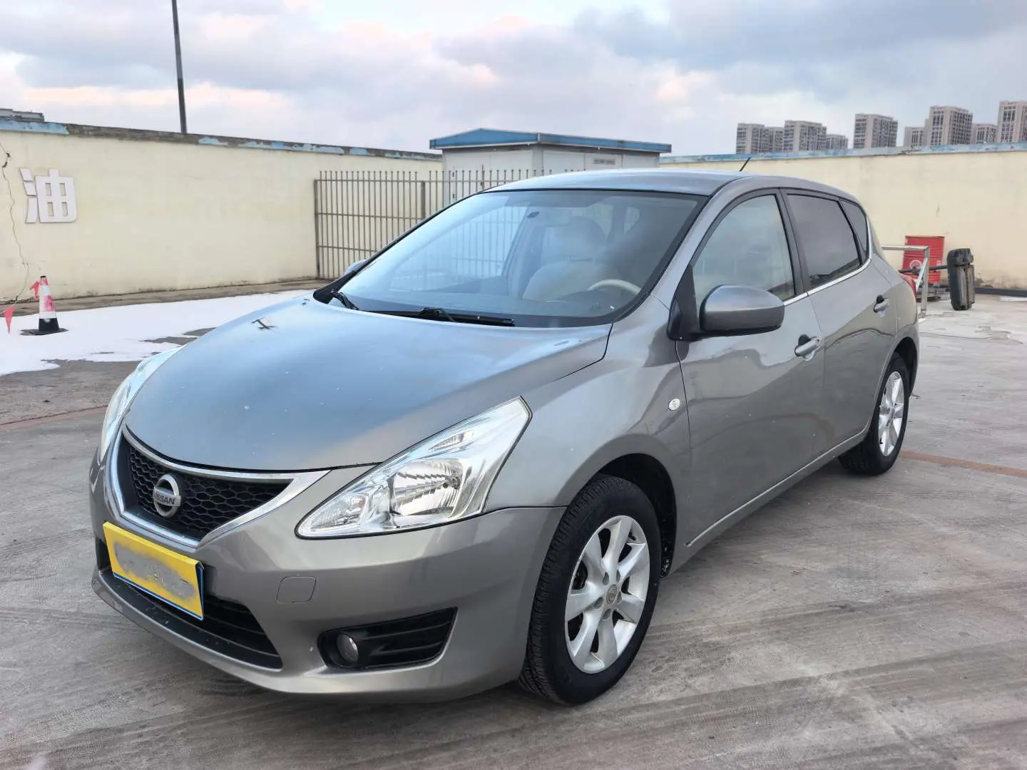 Nissan Tiida  из Китая