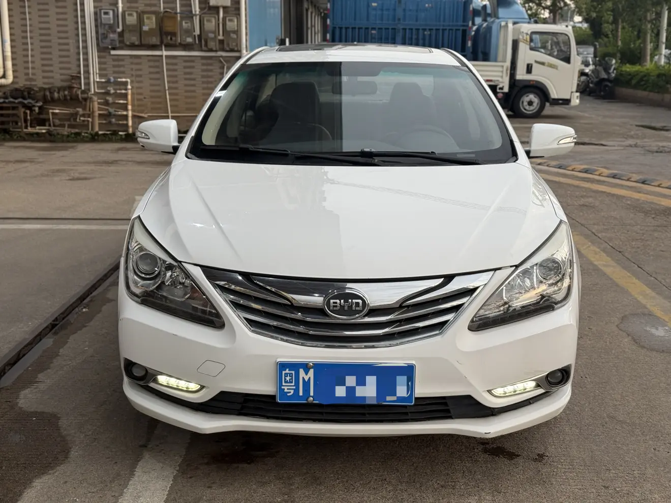 BYD G5  из Китая