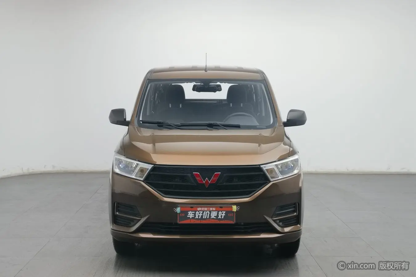Wuling Hongguang  из Китая