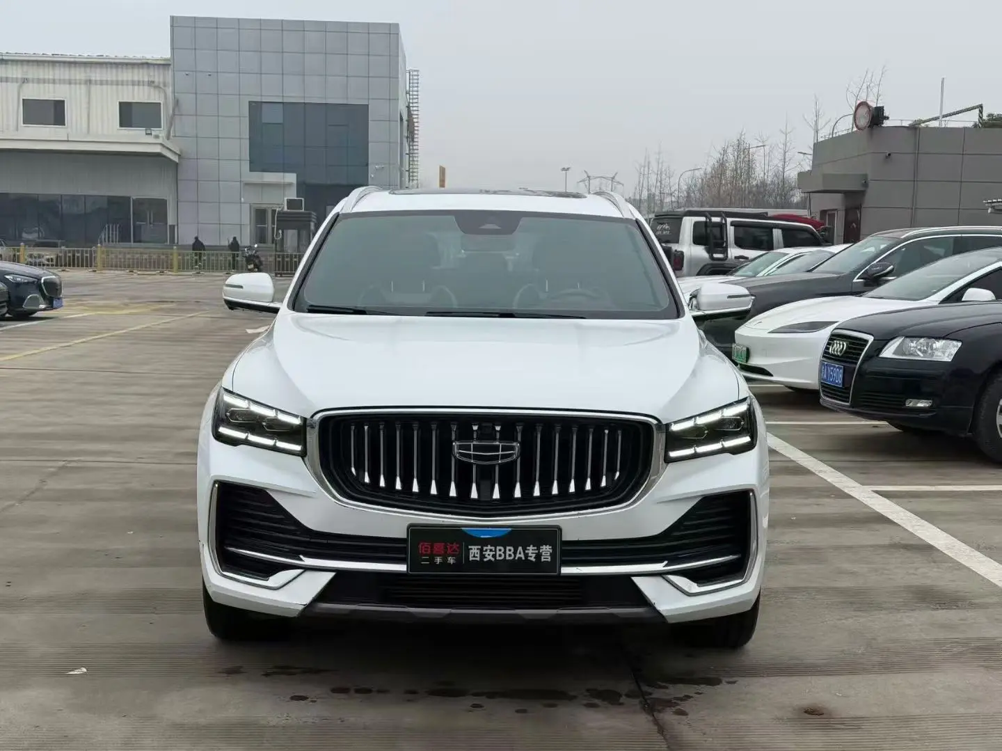 Geely Monjaro (Xingyue L)  из Китая