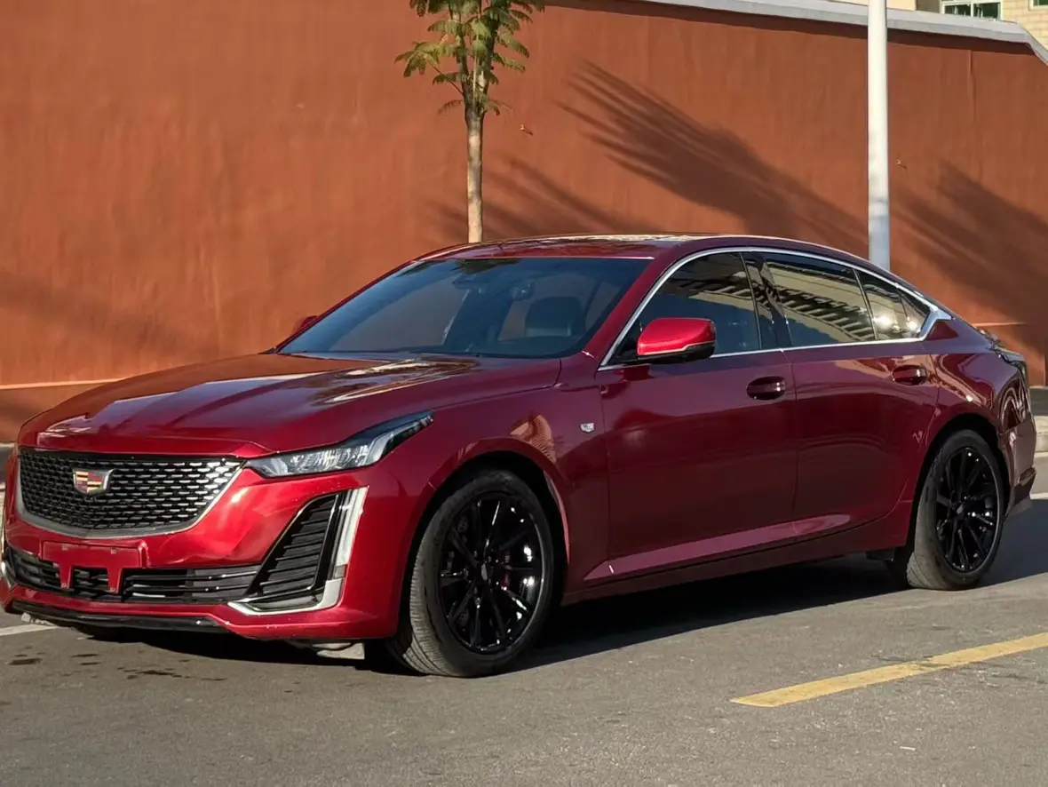 Cadillac CT5  из Китая