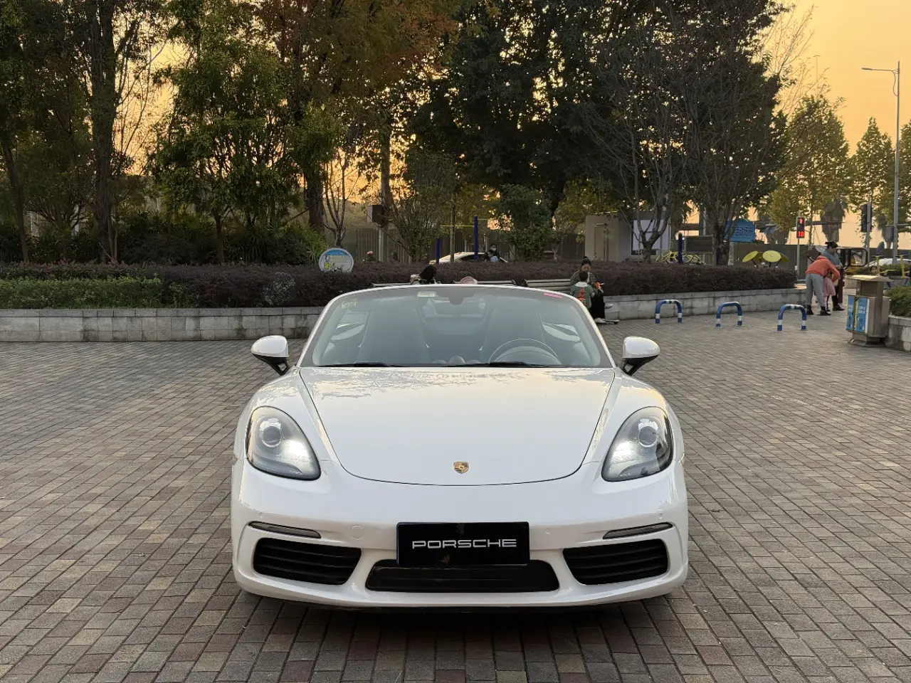 Porsche 718  из Китая