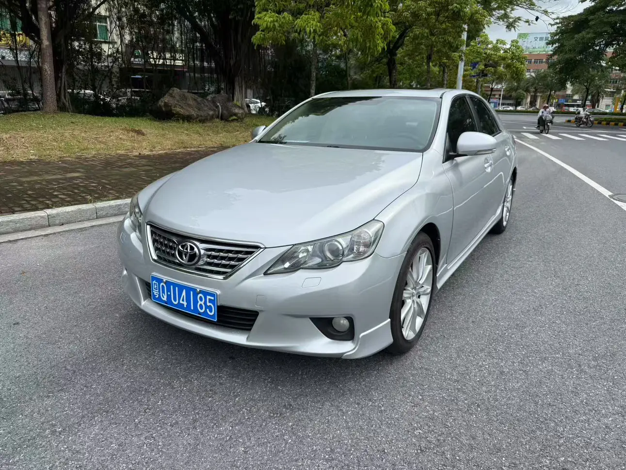 Toyota Ruizhi  из Китая