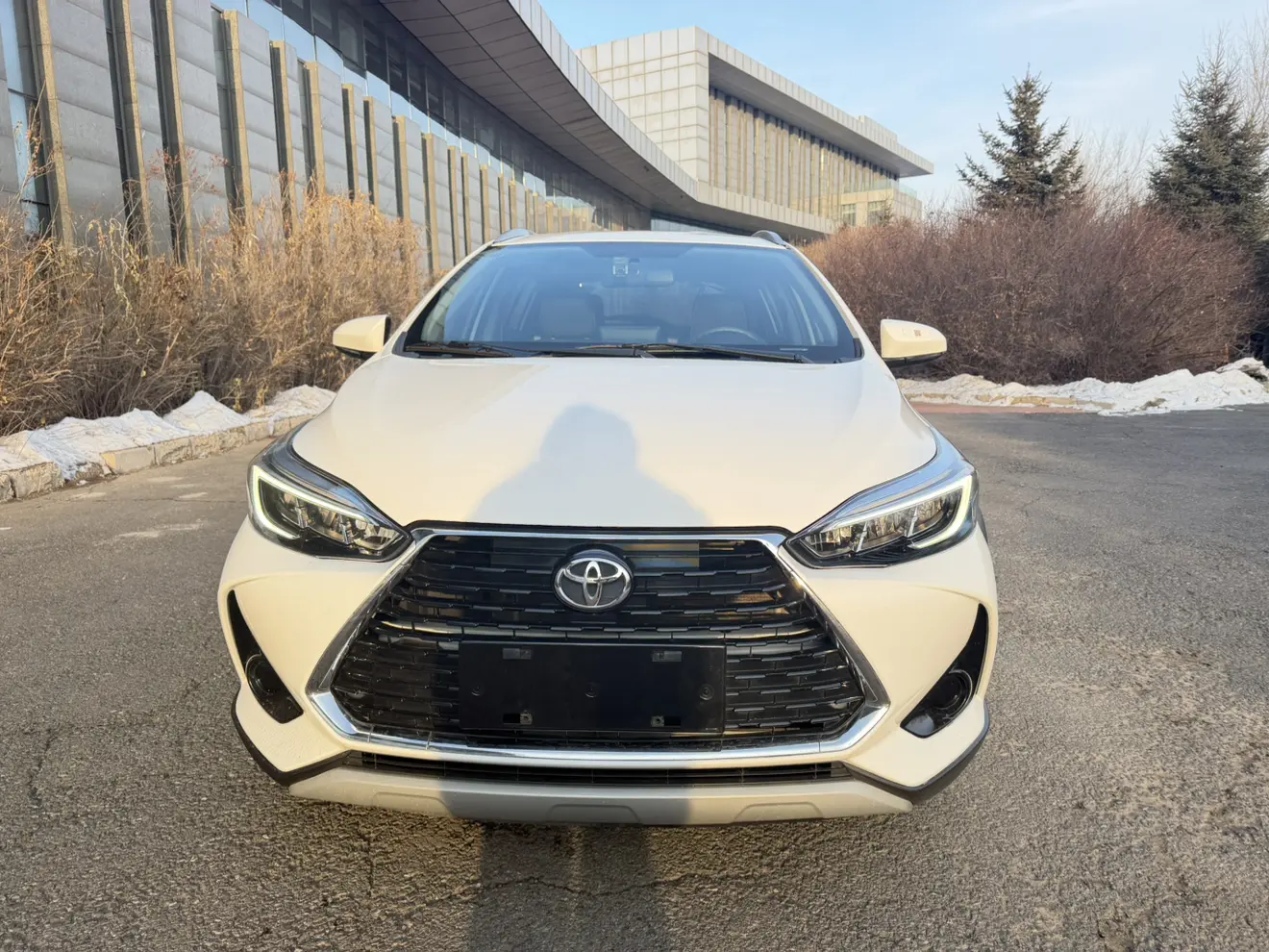 Toyota Yaris L  из Китая