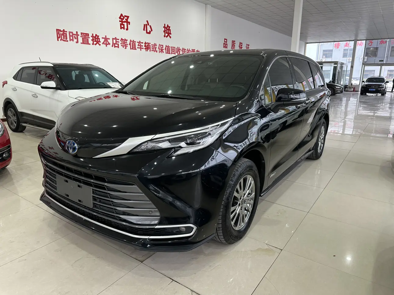 Toyota Sienna  из Китая