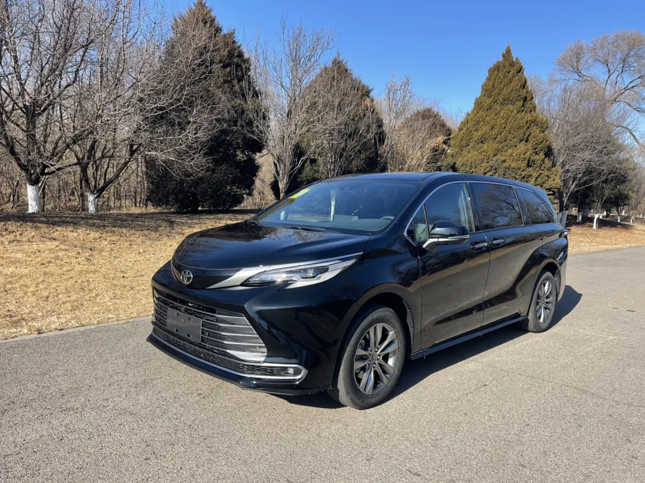 Toyota Sienna  из Китая