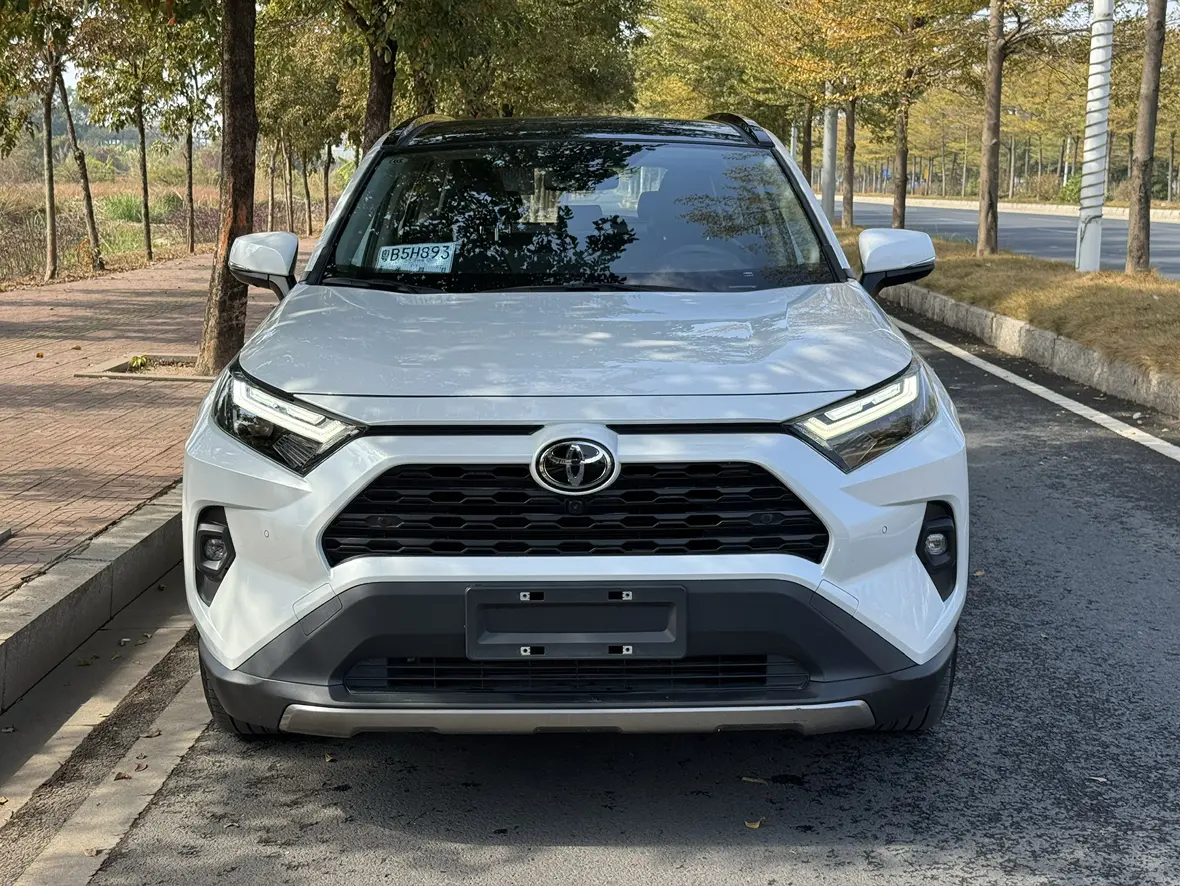 Toyota RAV4  из Китая