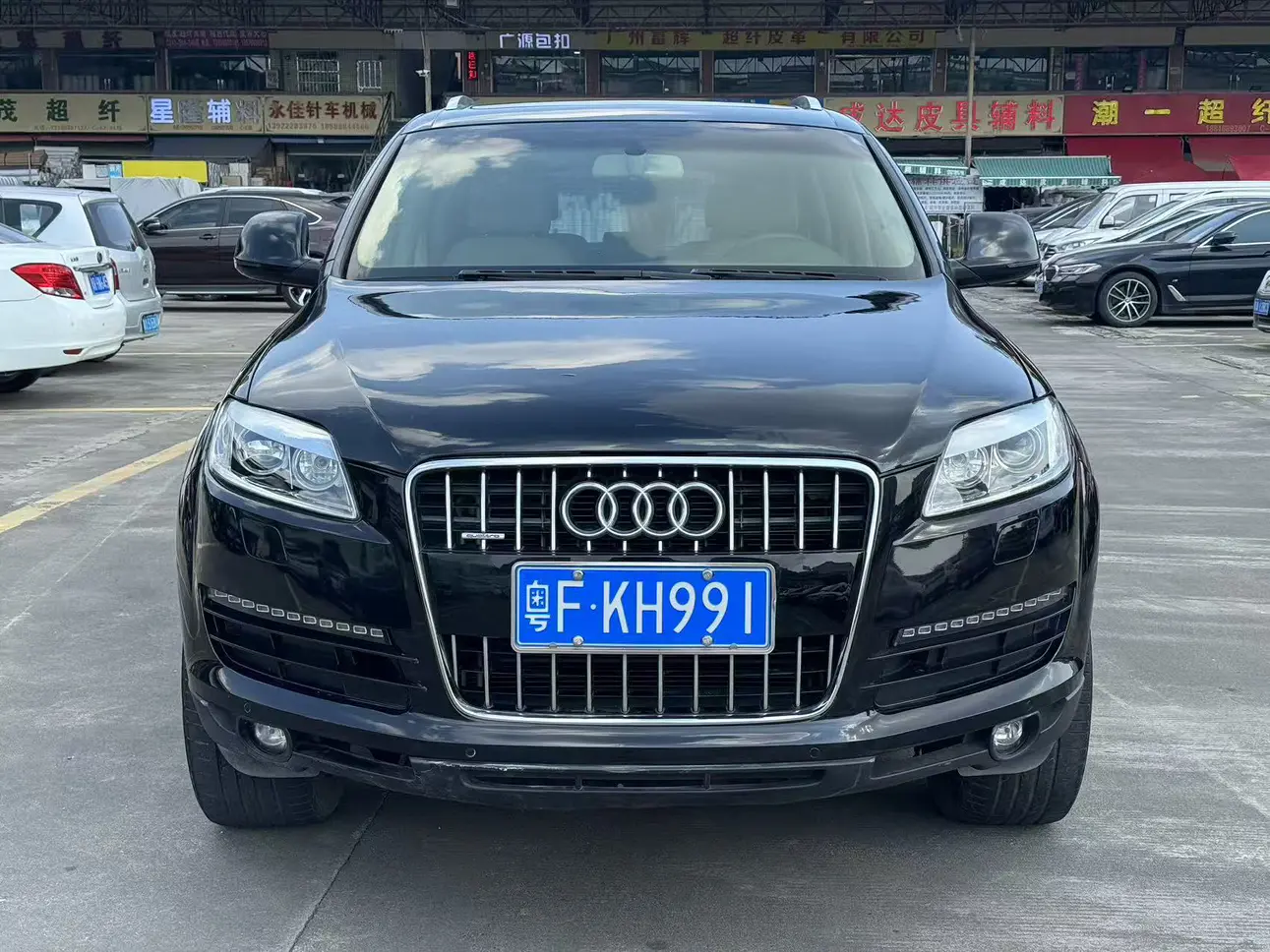 Audi Q7  из Китая