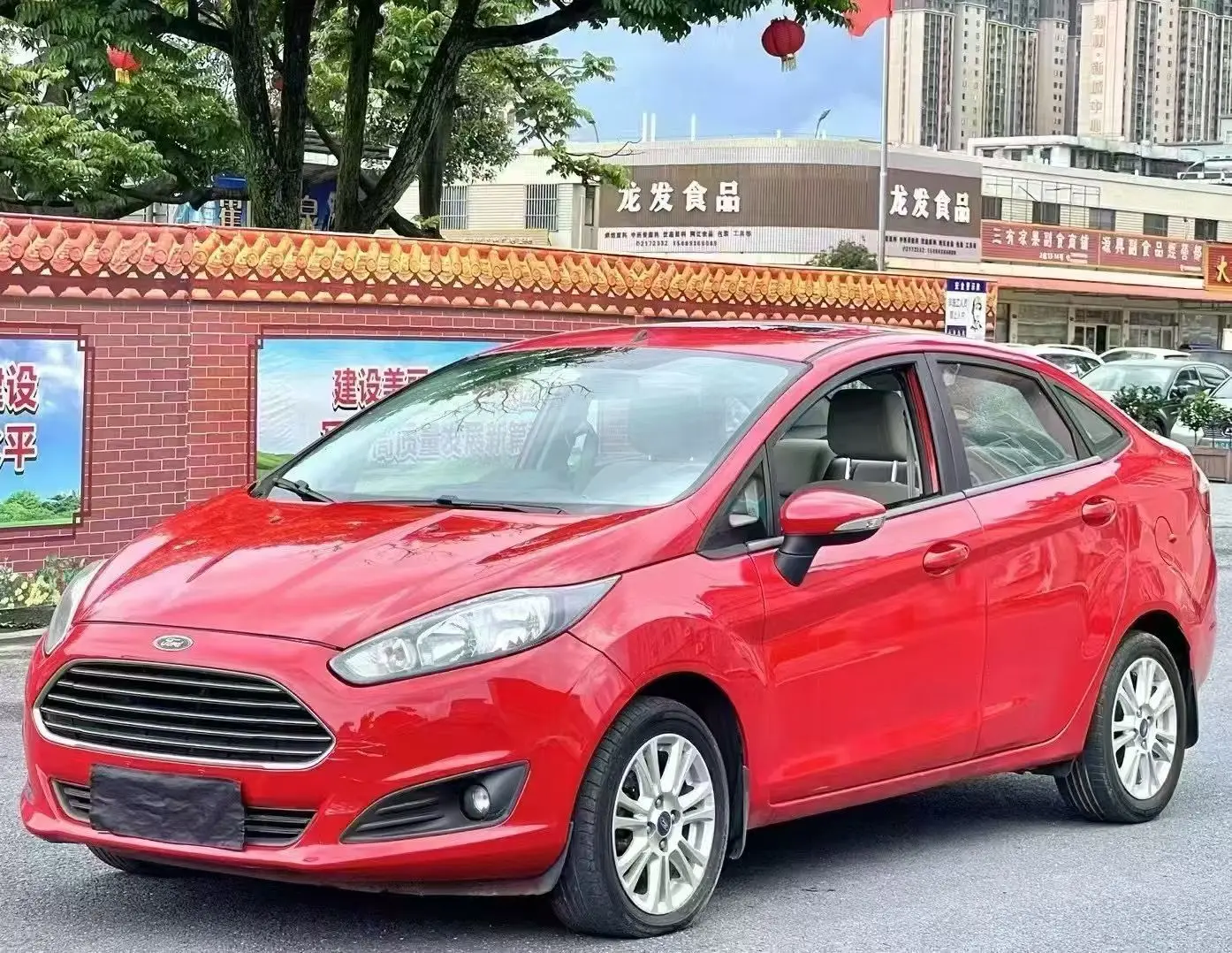 Ford Carnival  из Китая