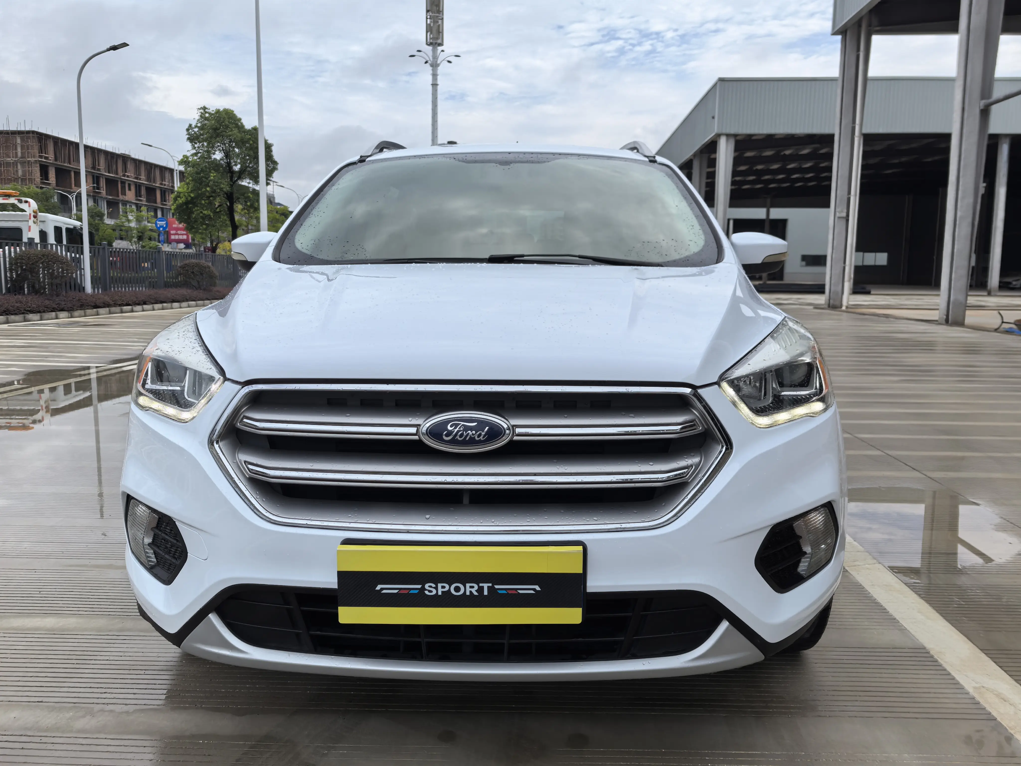 Ford Wing tiger  из Китая