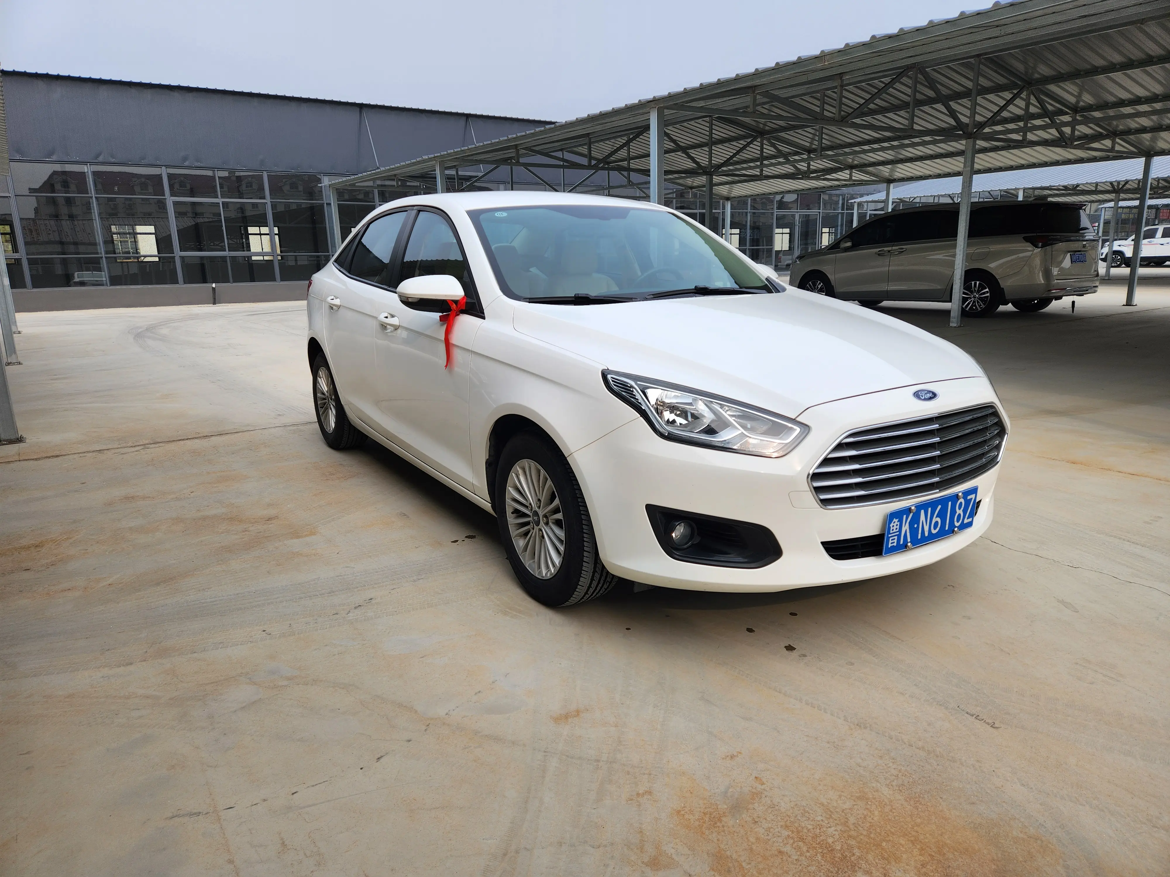 Ford Forrest  из Китая