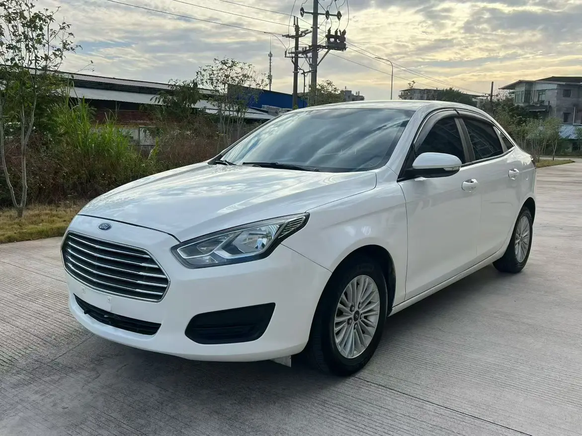 Ford Forrest  из Китая