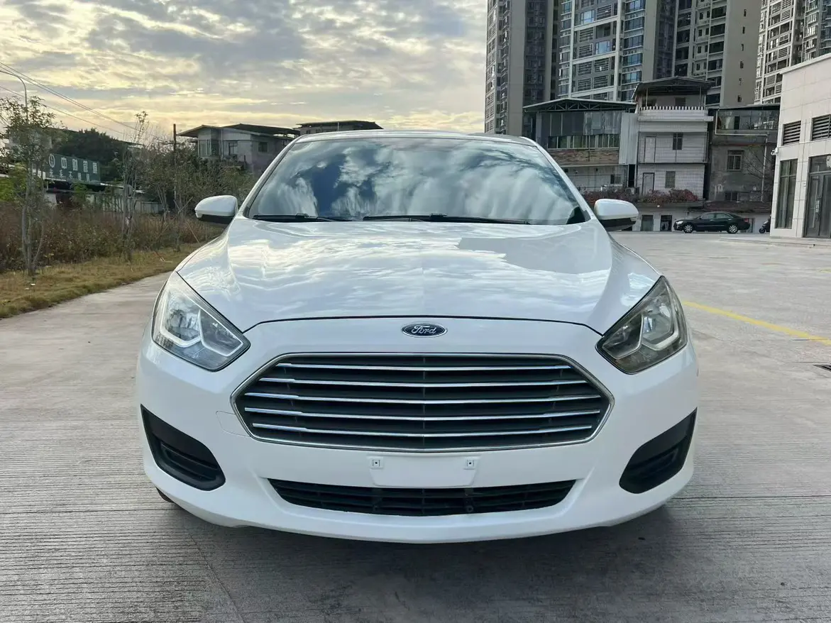 Ford Forrest  из Китая