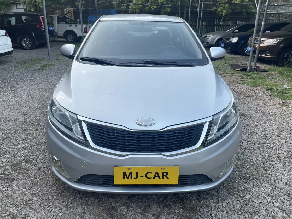 Kia K2  из Китая