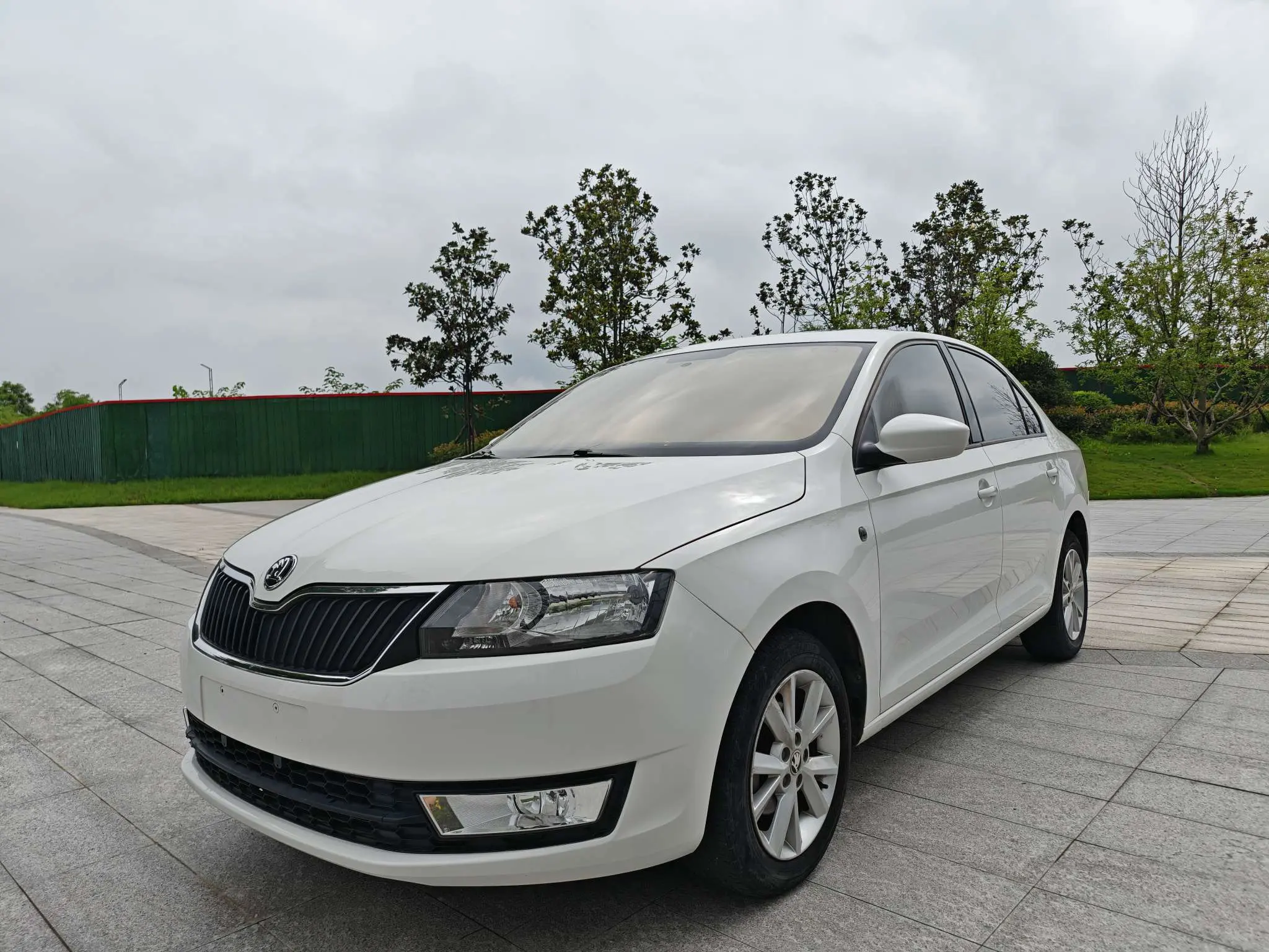 Skoda Xin Rui  из Китая