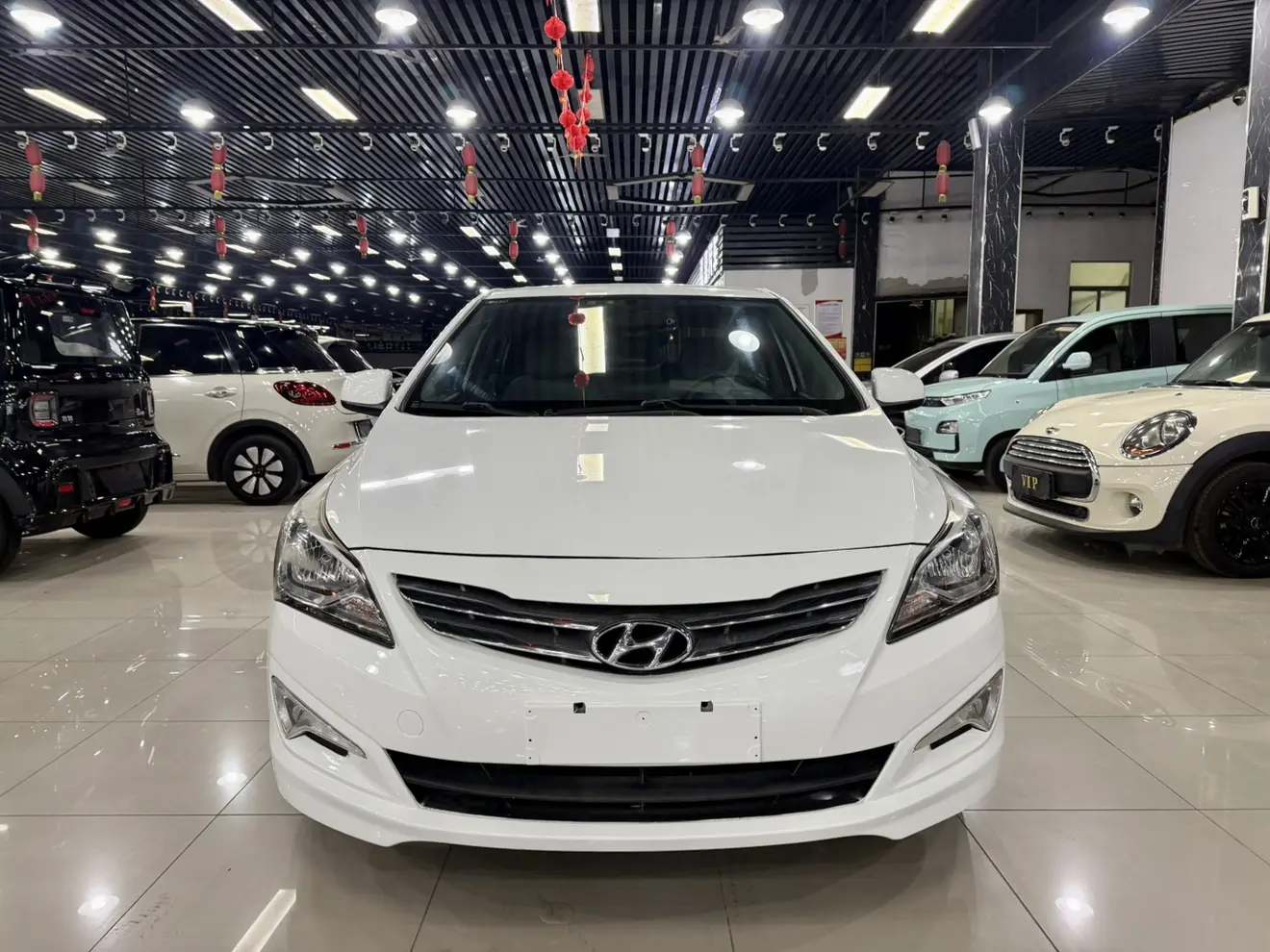 Hyundai Verna (Rena)  из Китая