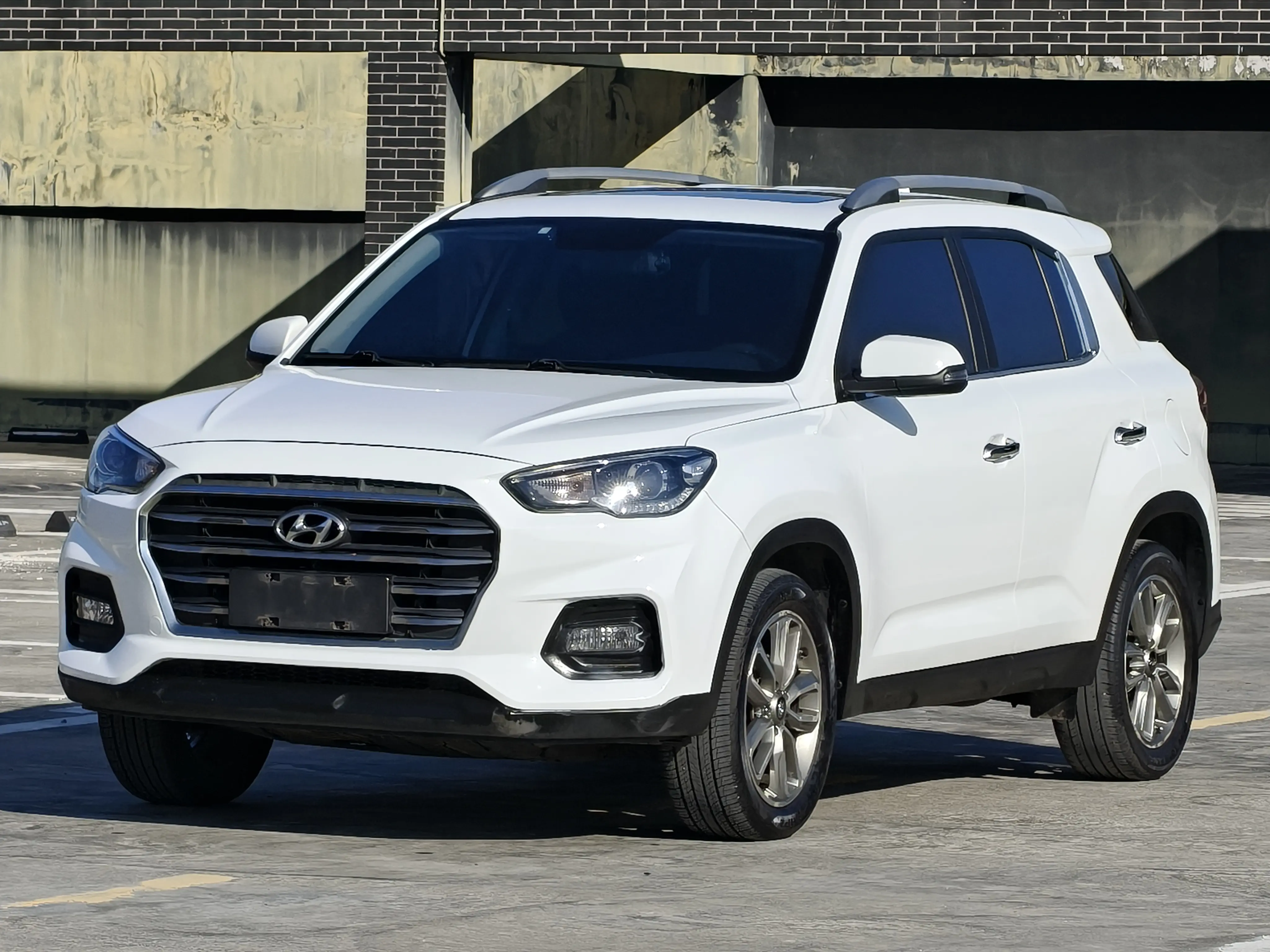 Hyundai ix35  из Китая