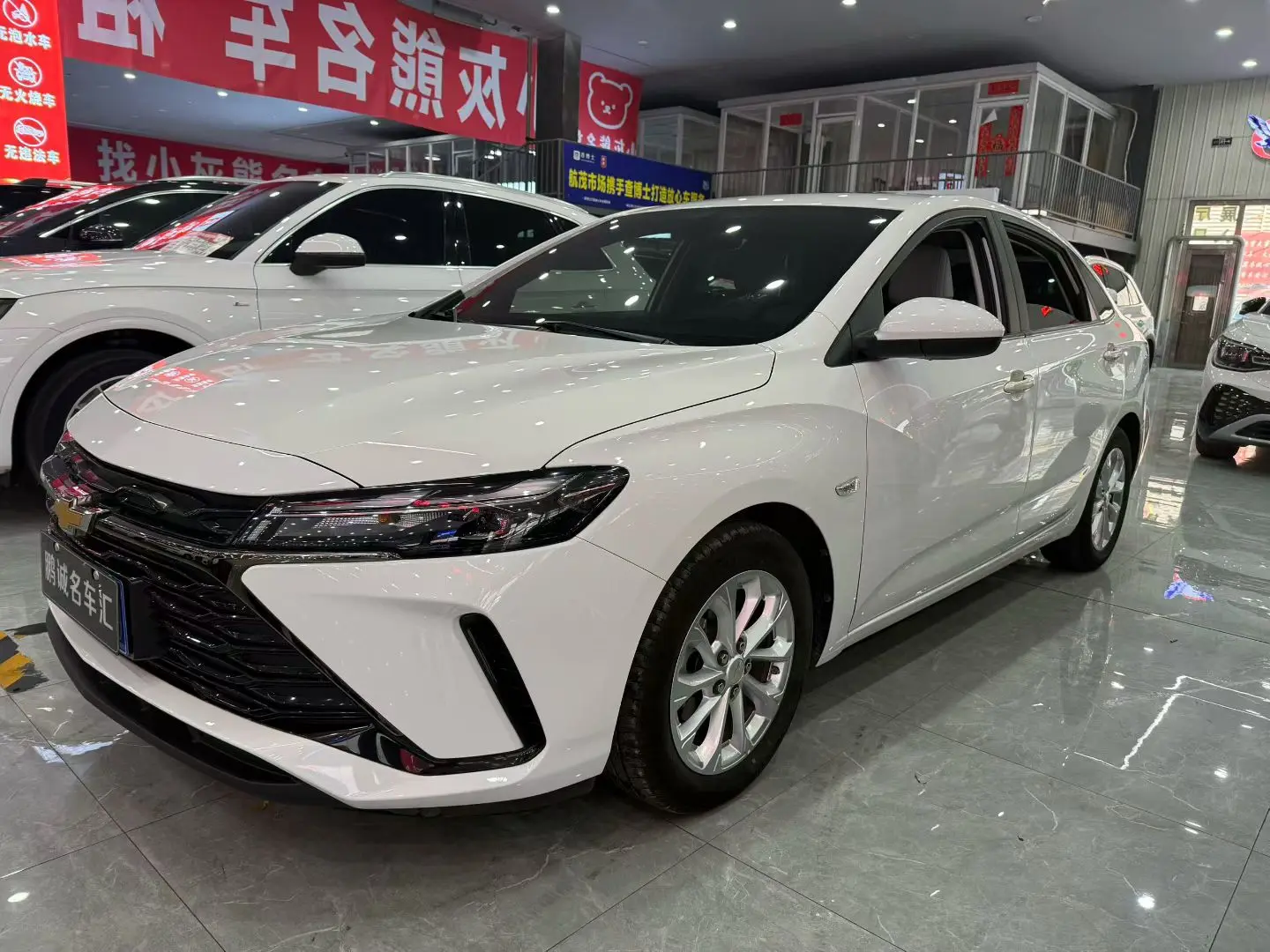 Chevrolet Monza (Cruze)  из Китая