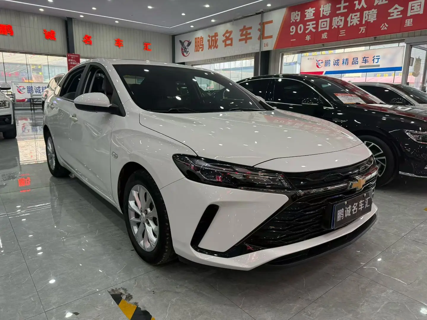 Chevrolet Monza (Cruze)  из Китая