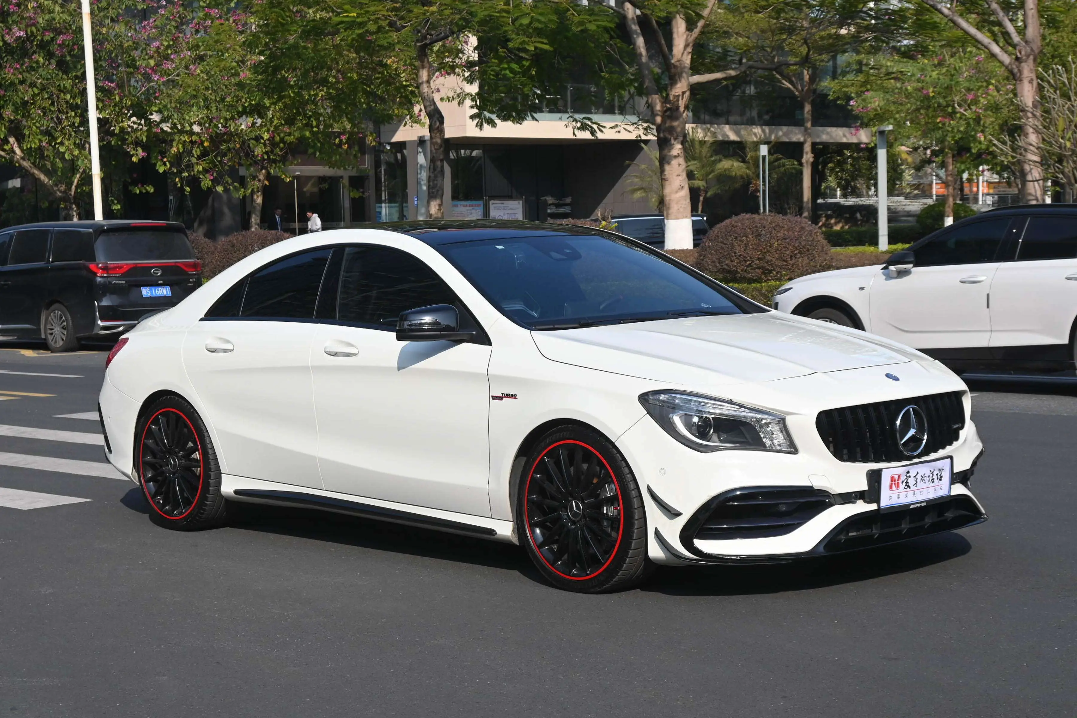 Mercedes-Benz Mercedes CLA AMG  из Китая