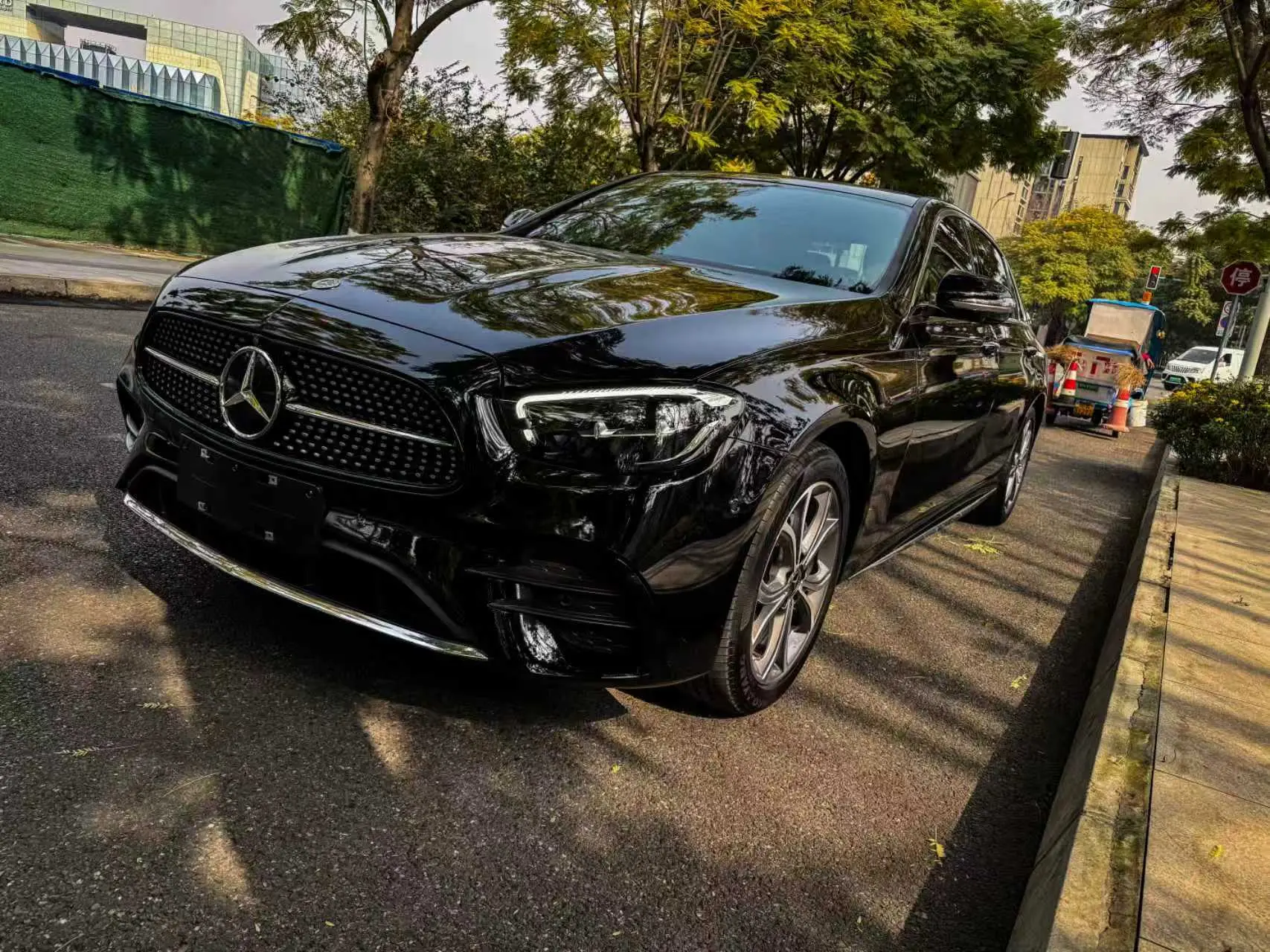 Mercedes-Benz E-Class  из Китая