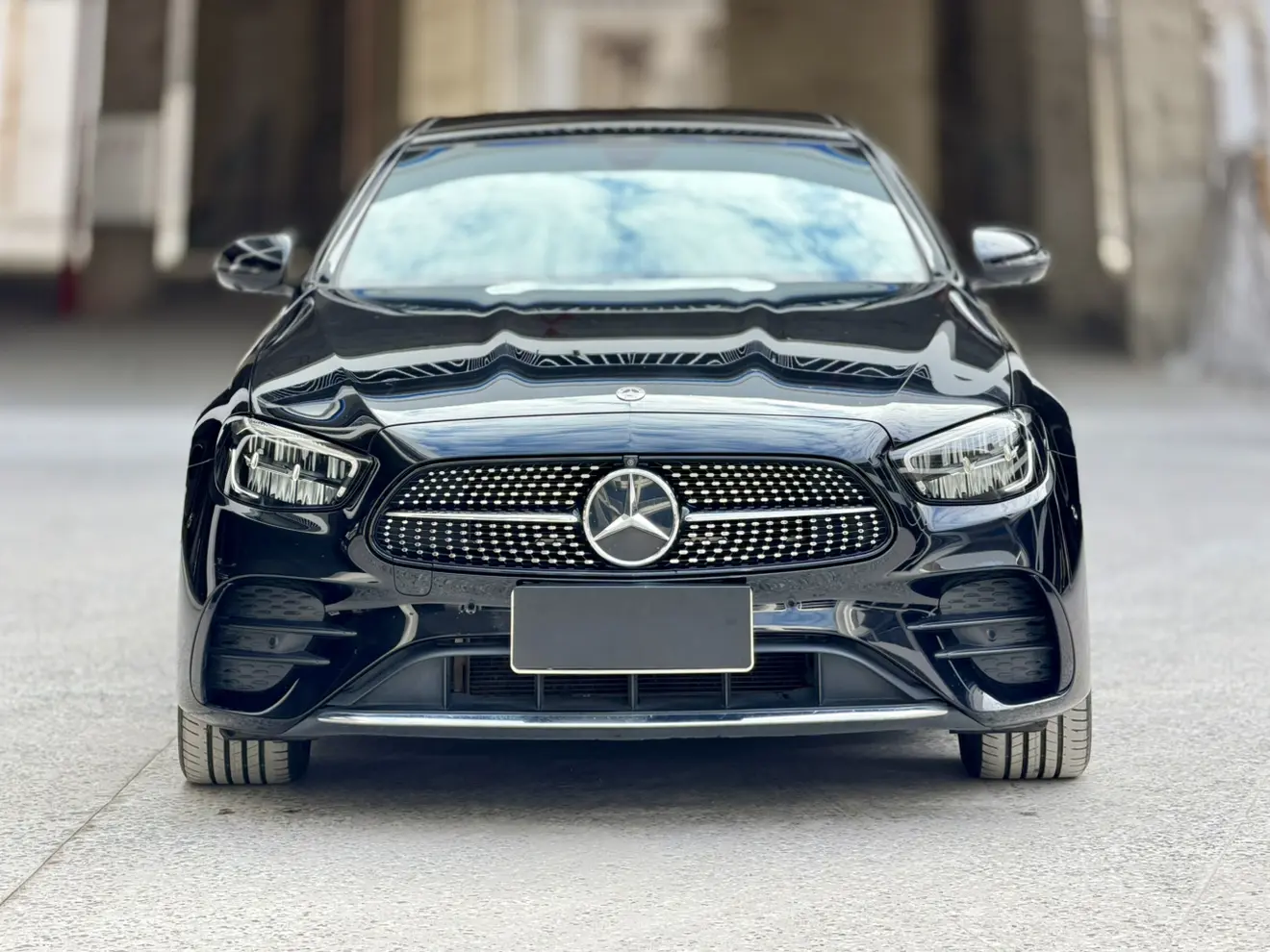 Mercedes-Benz E-Class  из Китая