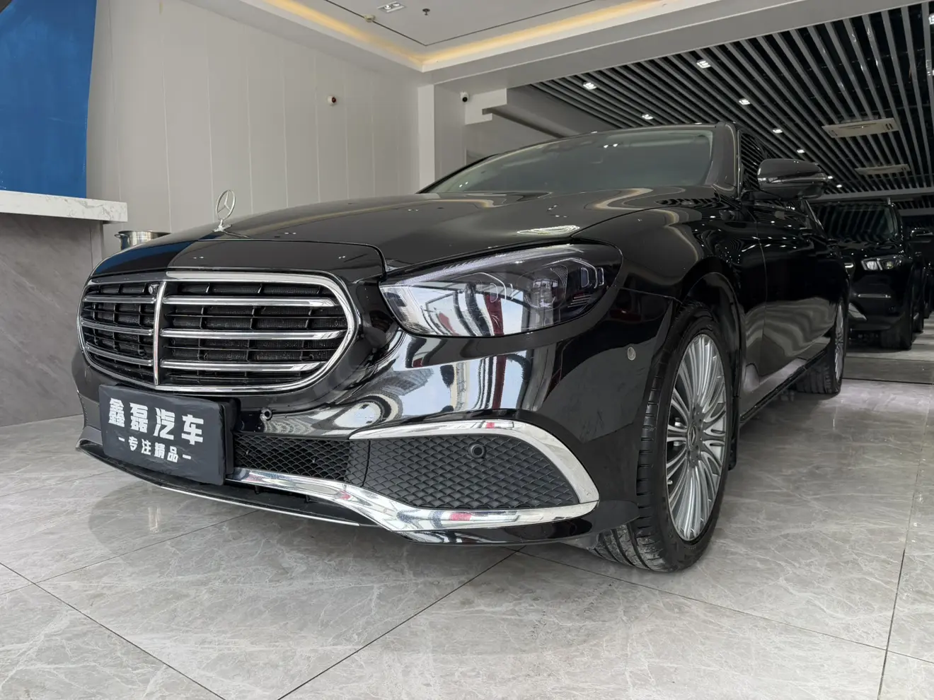 Mercedes-Benz E-Class  из Китая