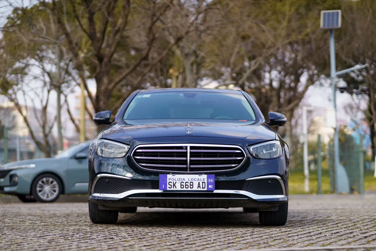 Mercedes-Benz E-Class  из Китая