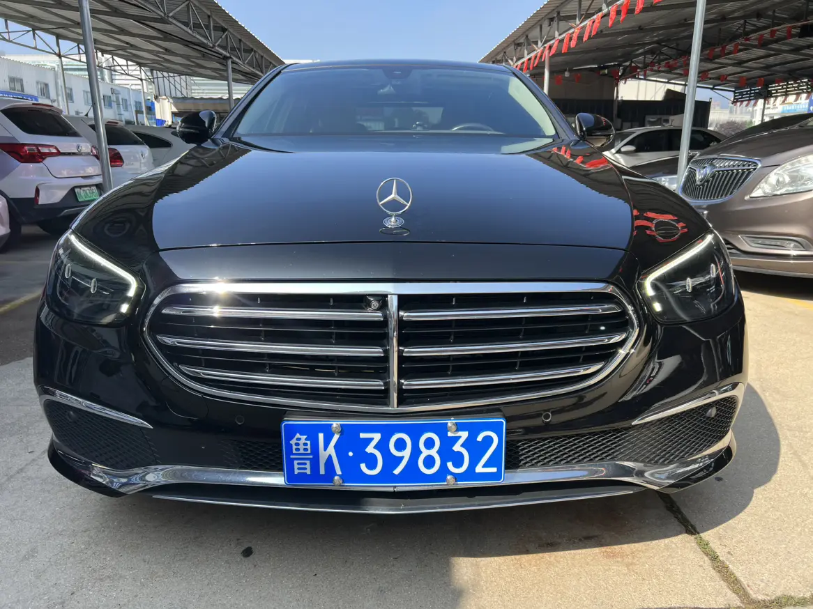 Mercedes-Benz E-Class  из Китая