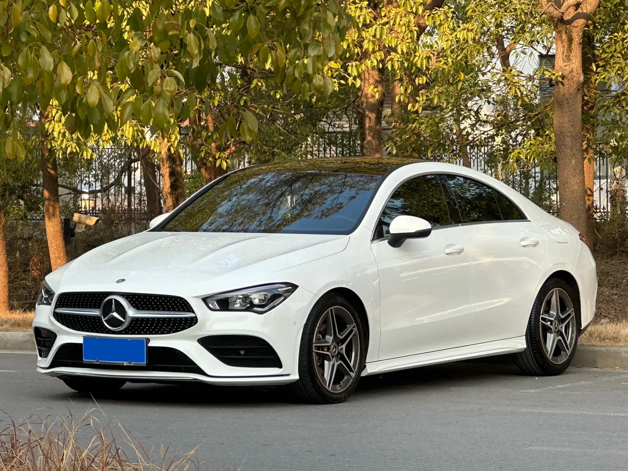 Mercedes-Benz Mercedes CLA  из Китая