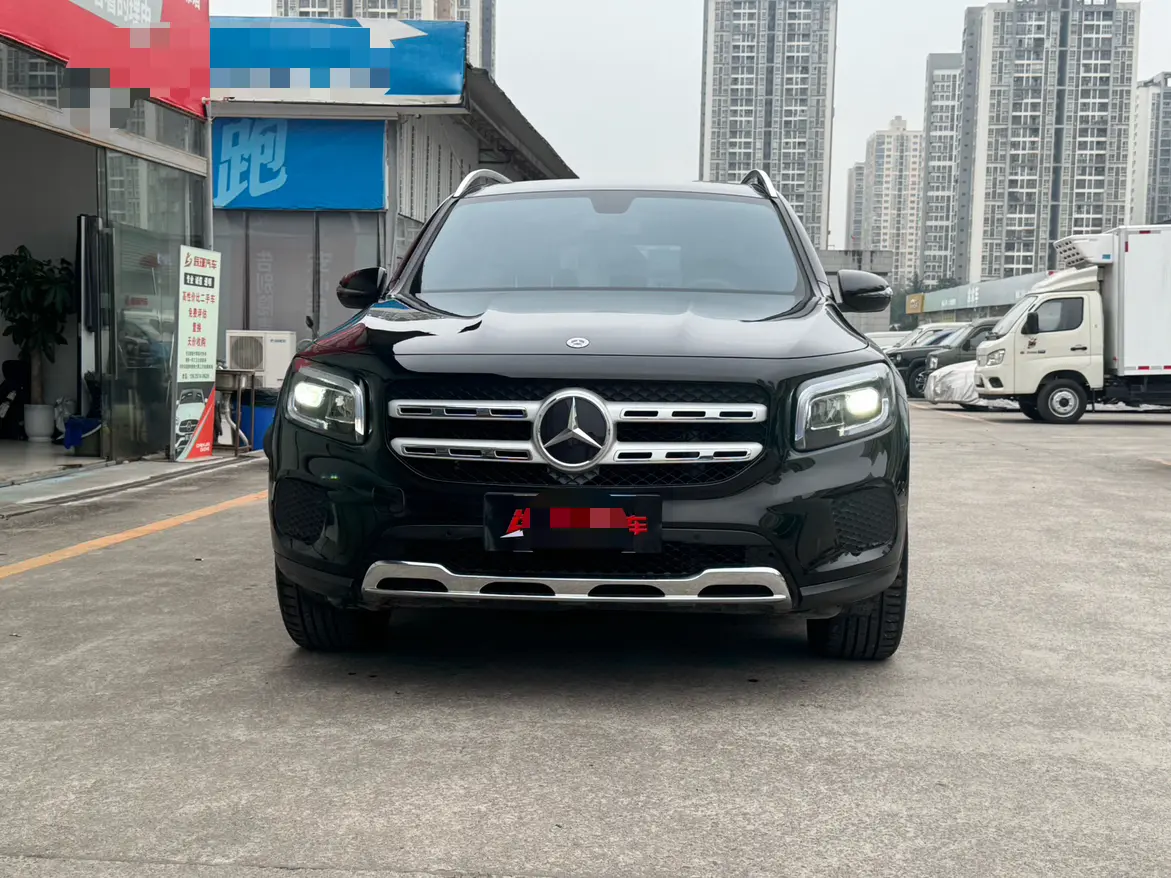 Mercedes-Benz GLB  из Китая