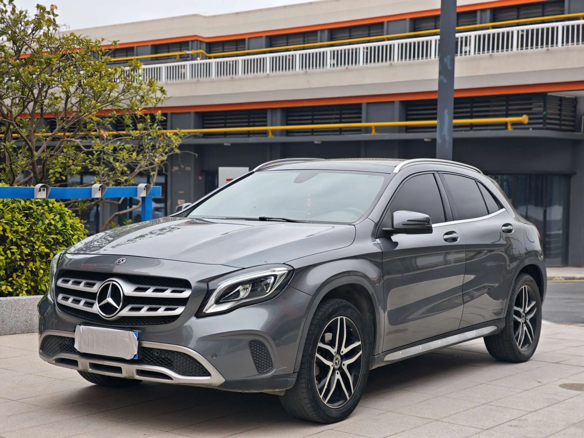 Mercedes-Benz GLA  из Китая