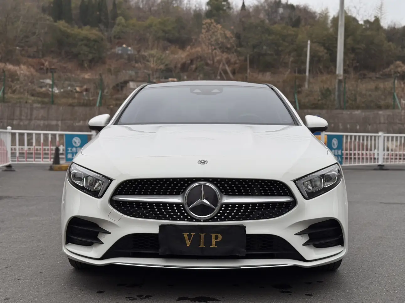 Mercedes-Benz Mercedes Benz A Class  из Китая